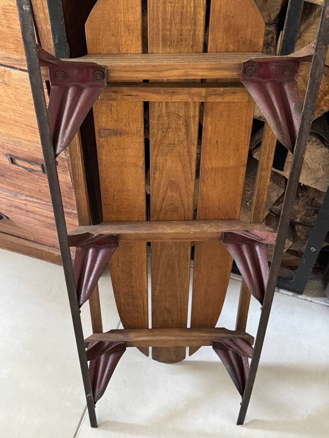 Ancienne luge américaine en bois vintage