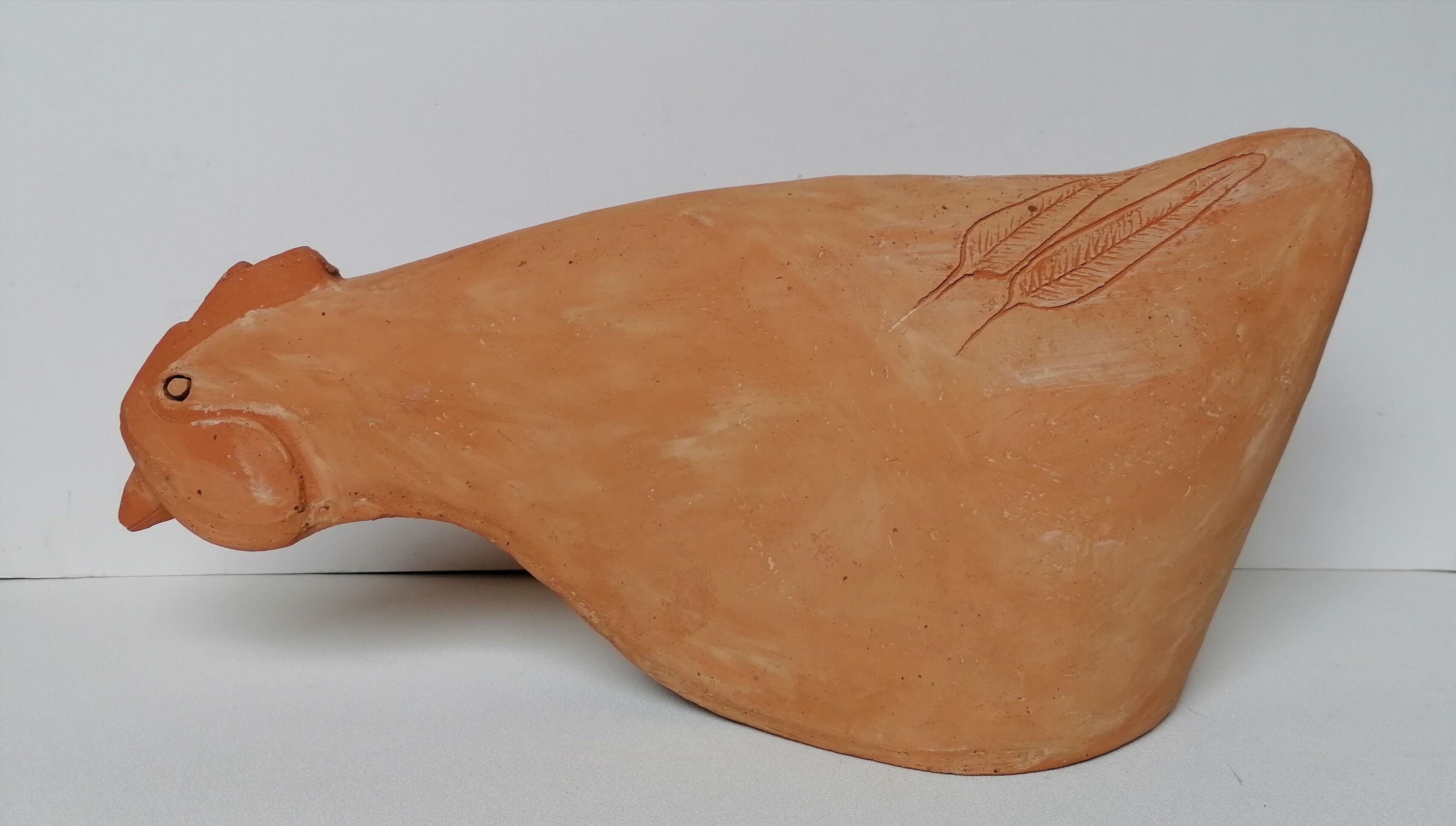 Hen pottery Clarous terracotta