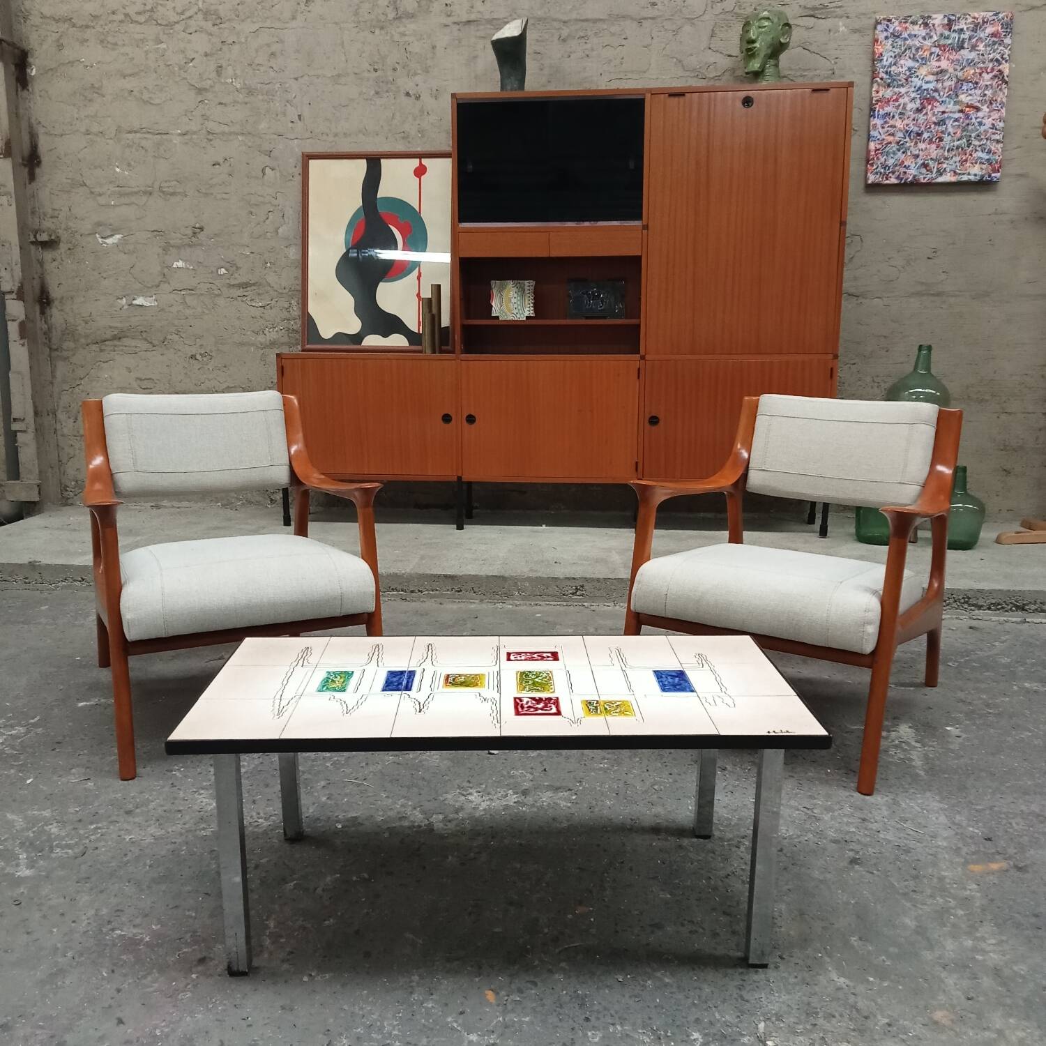 Ceramic coffee table