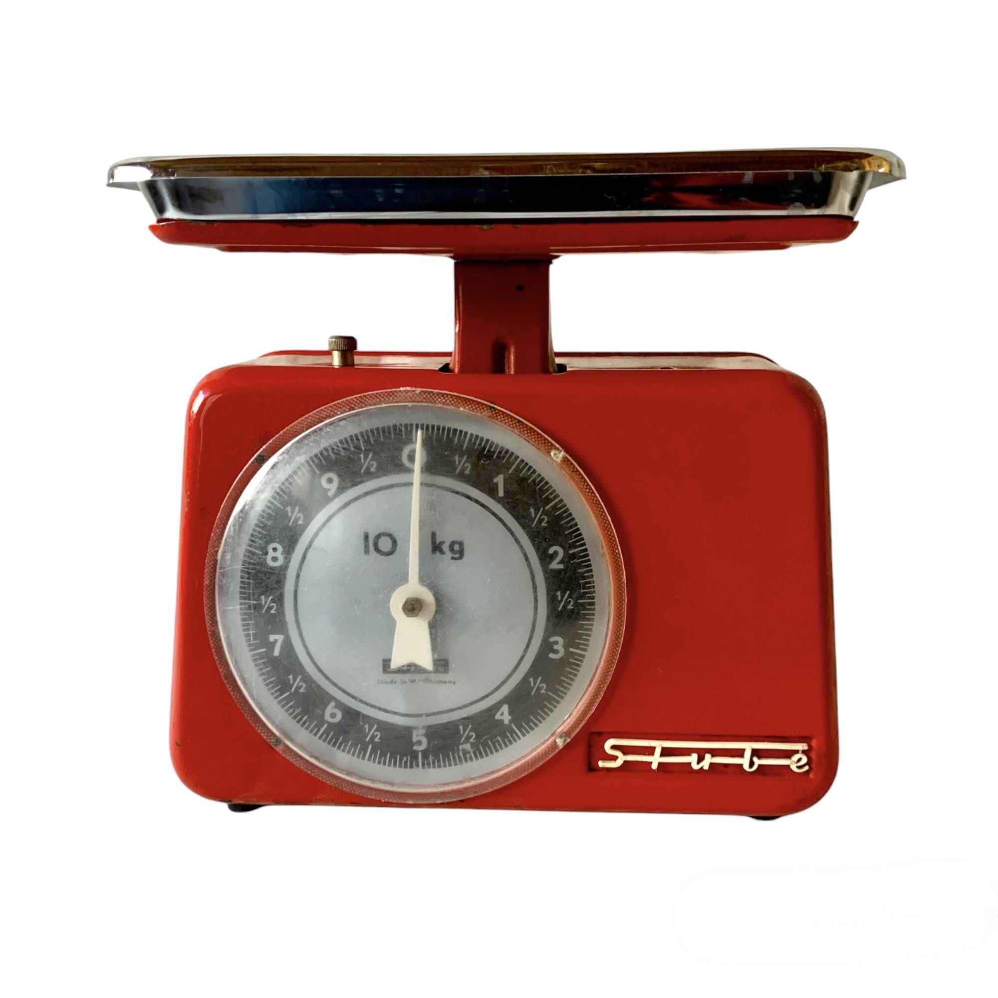 Stube vintage red lacquered metal kitchen scale - force 10