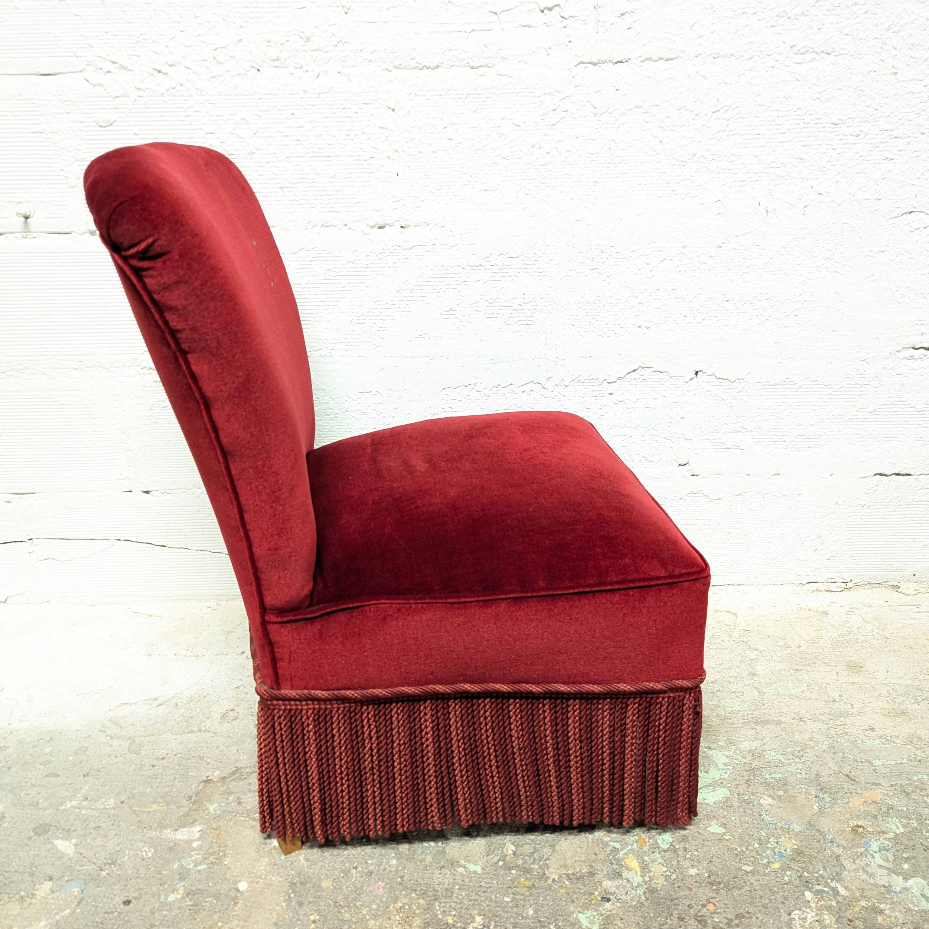 Velvet toad armchair