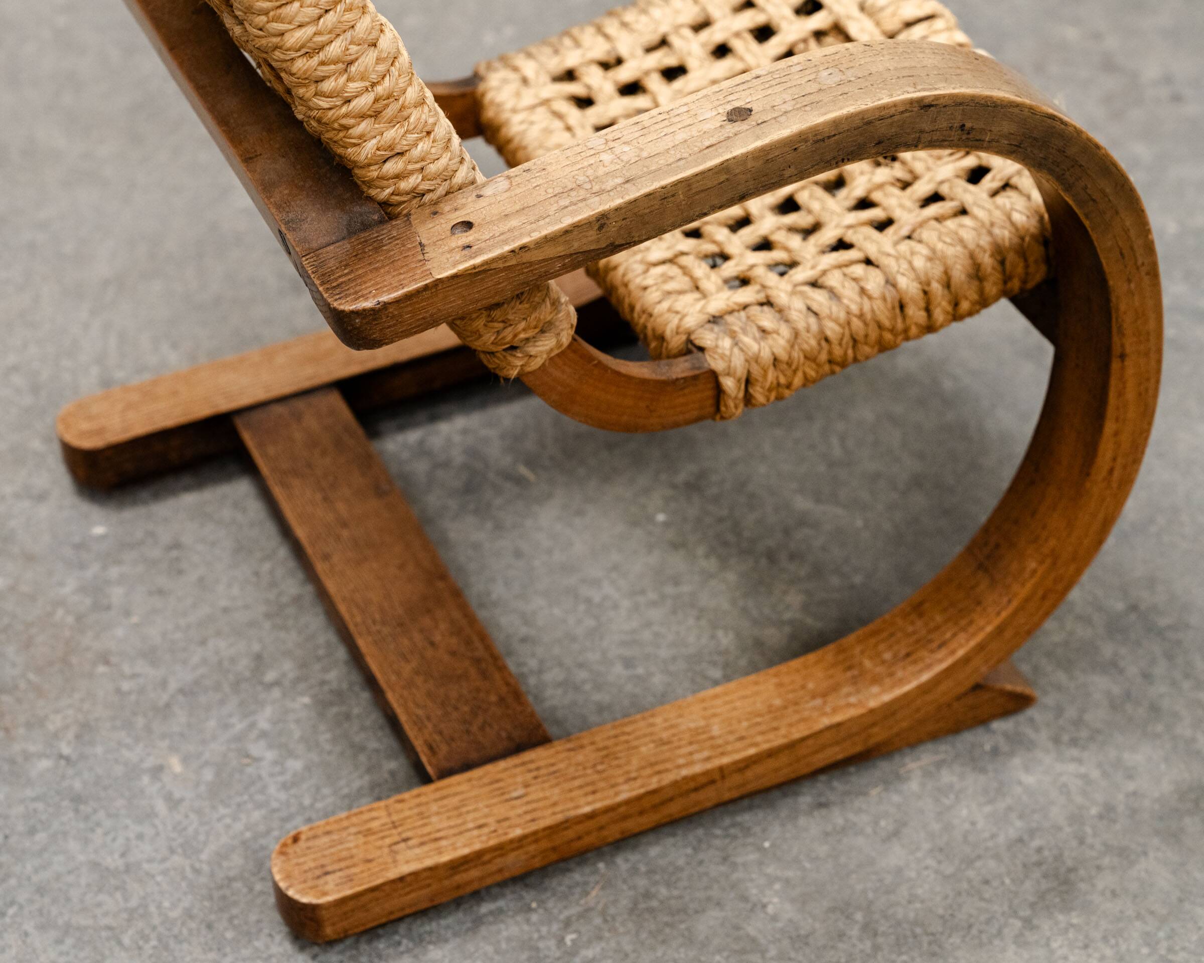 Rare fauteuil de démonstration Audoux et Minet, taille enfant