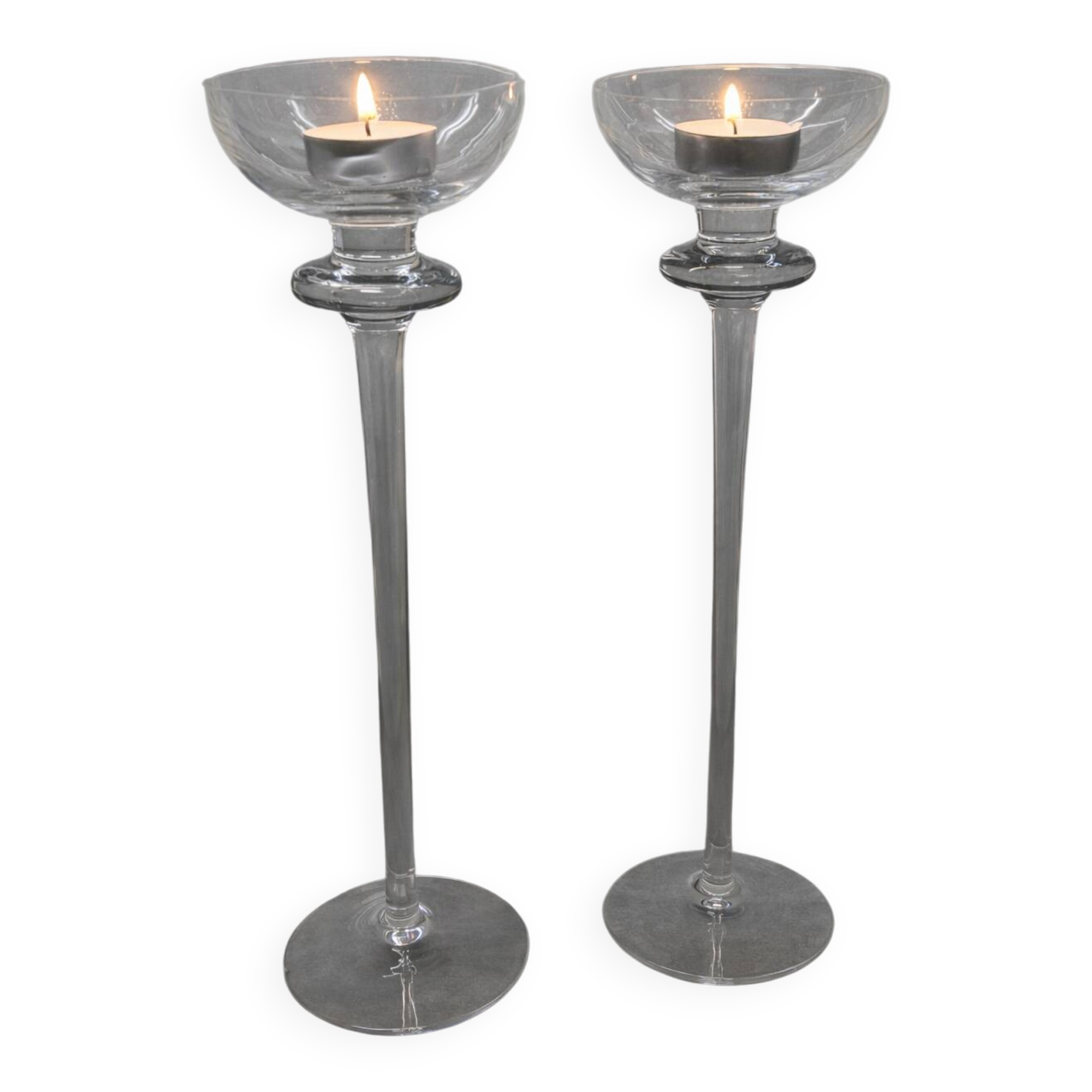 Pair of blown glass candle holders – Sleek design – Pedestal candlesticks
