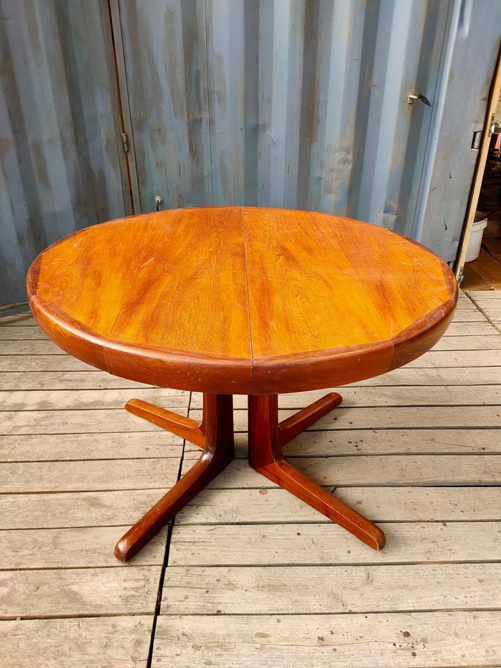 Vintage round table