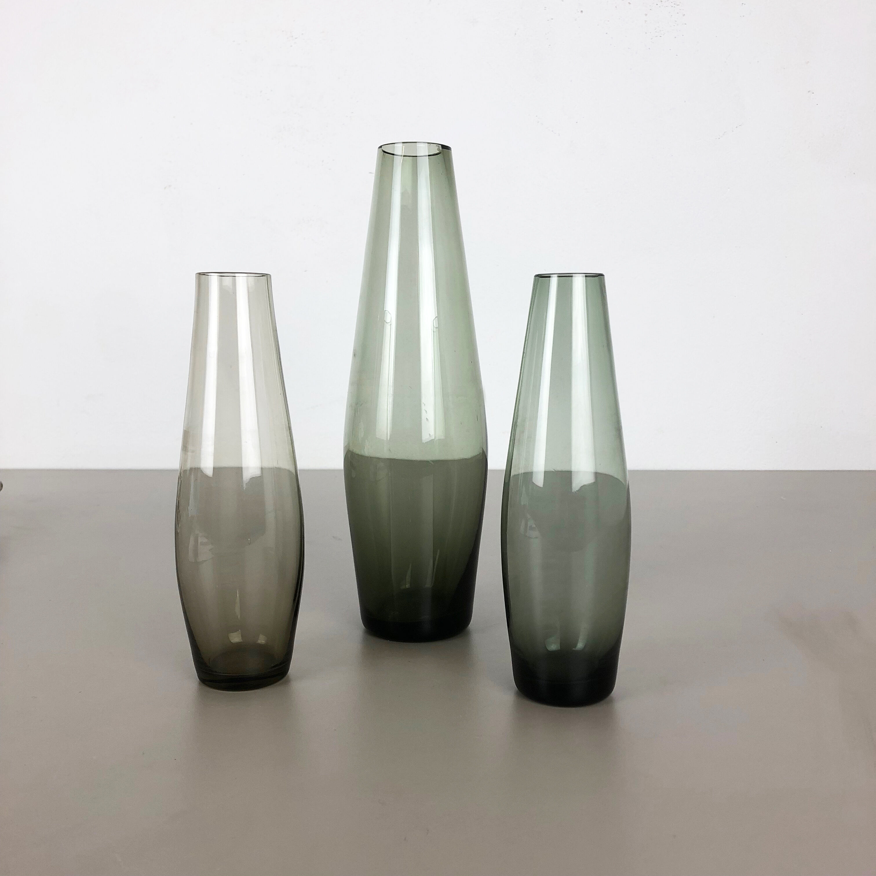 Vintage 1960s Set of Three Turmalin Vases by Wilhelm Wagenfeld for WMF, Germany