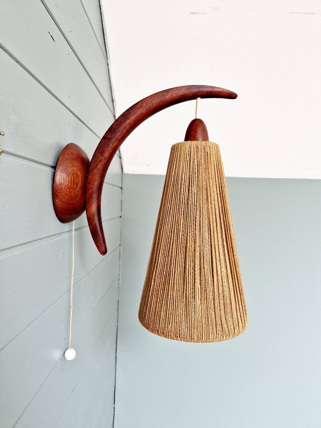 Scandinavian teak and sisal rope wall light, Temde, 1950-60