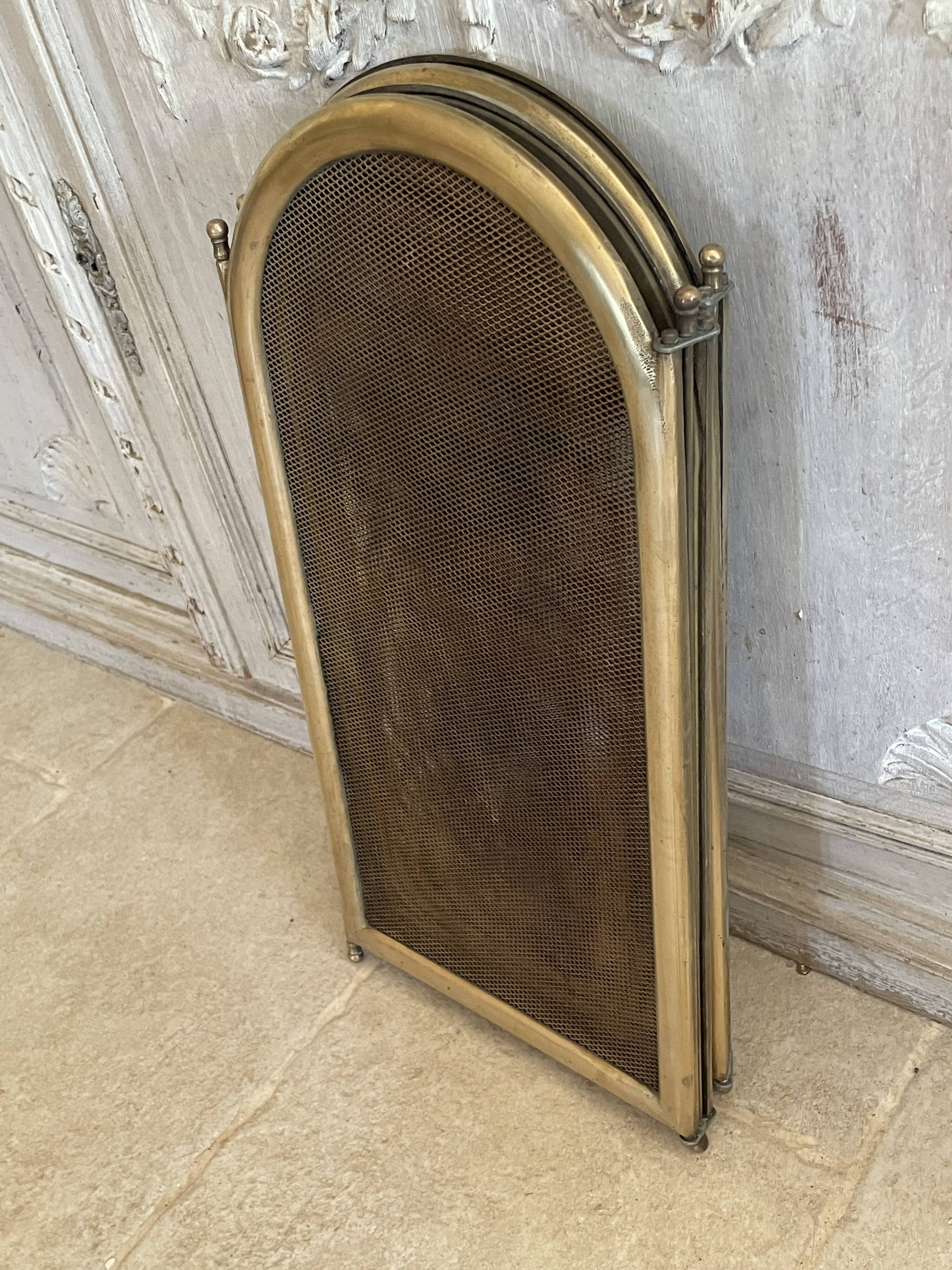 Vintage brass fireplace screen, folding spark guard with 4 panels,