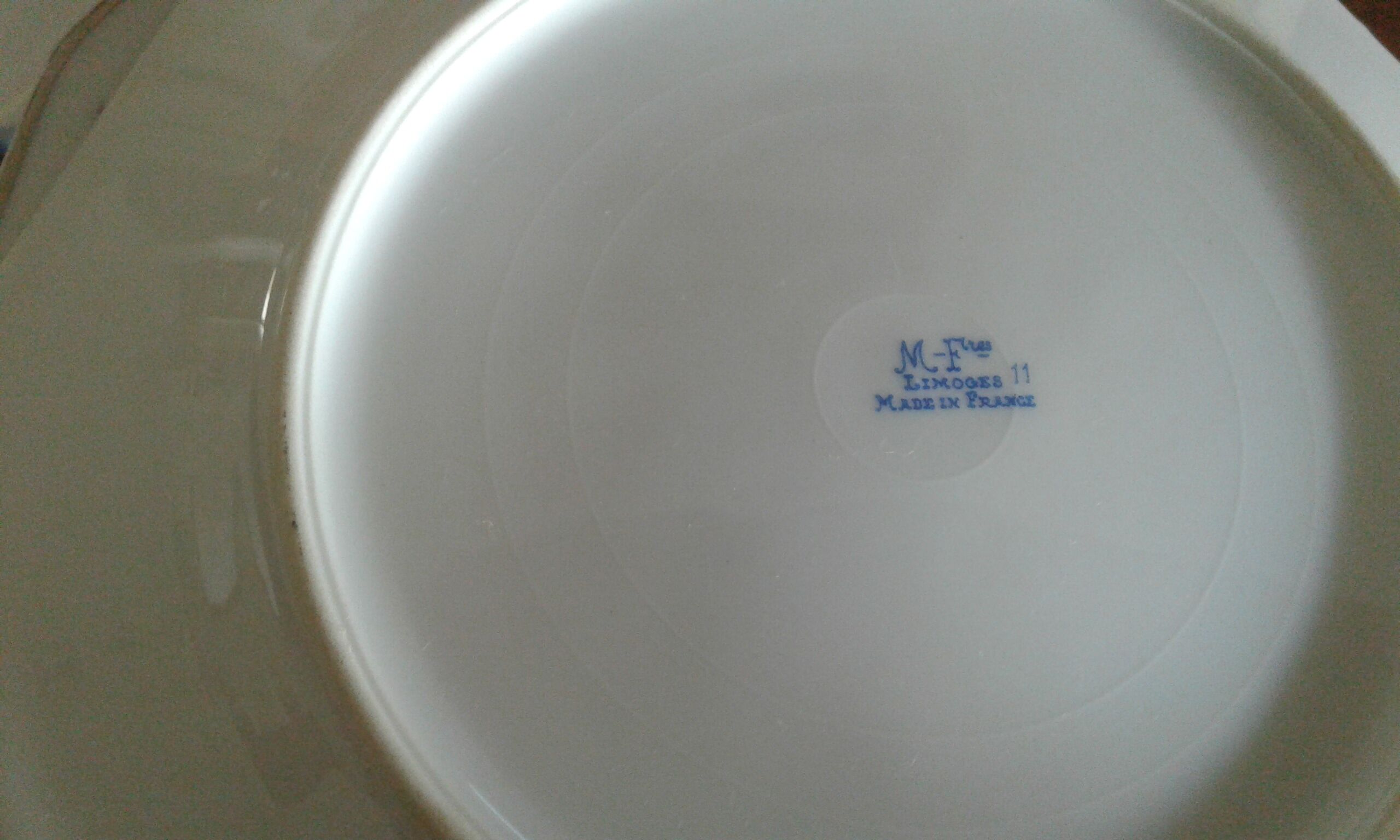 dessert service 10 plates and pie dish. Porcelaine.Art Deco