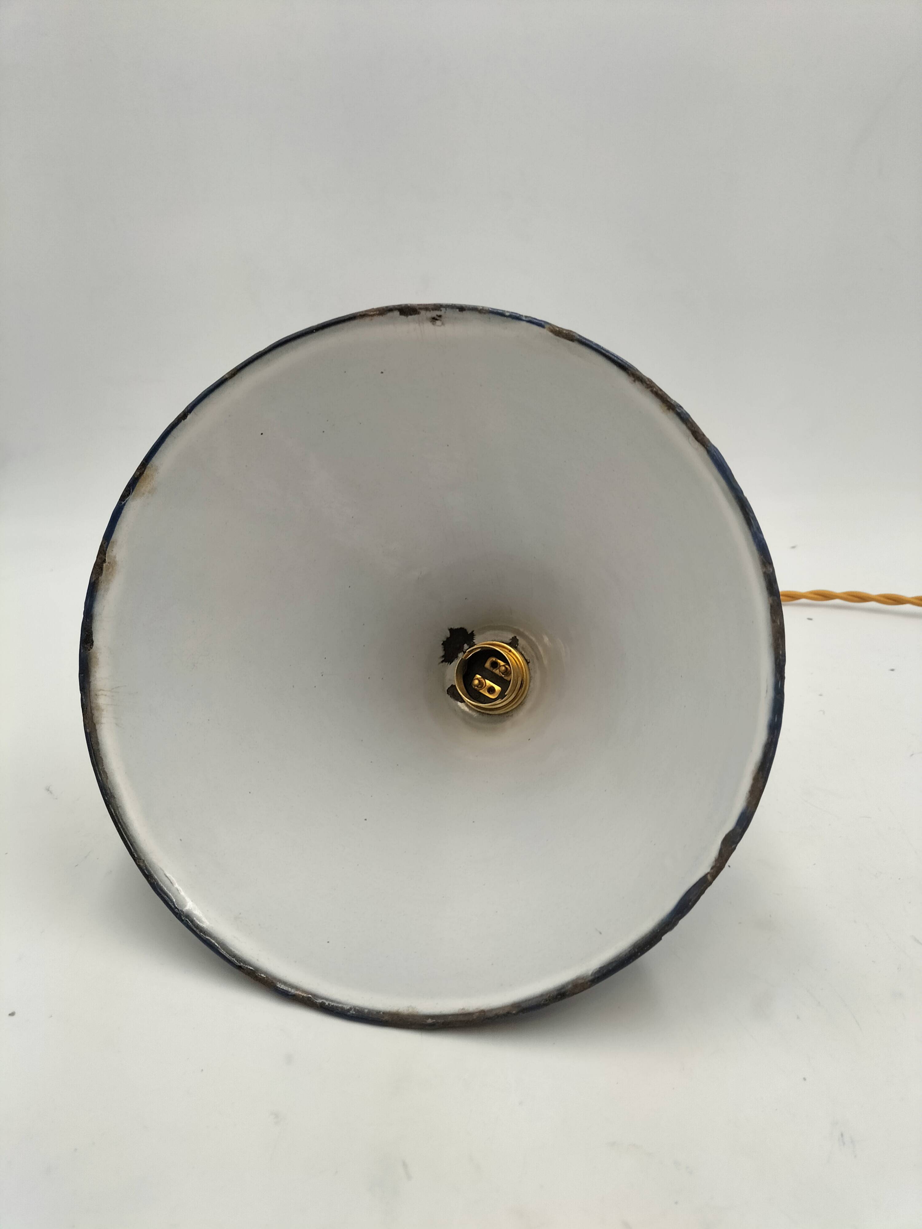 Enameled sheet metal cone pendant light