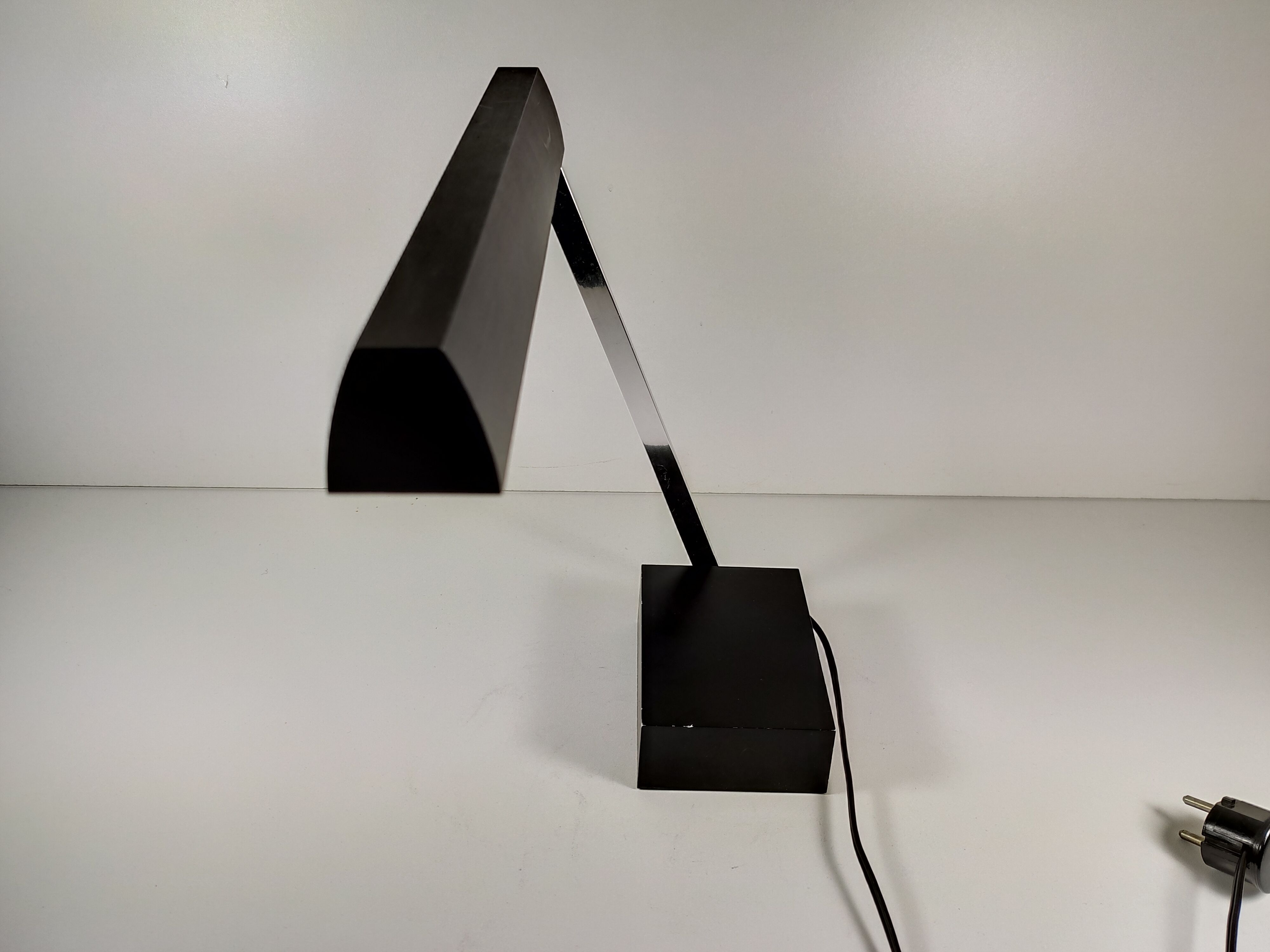 Desk lamp model Baton by Michael Lax for Lightolier