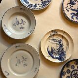 Suite 18 assiettes bleues anciennes et asiatiques décors bleus