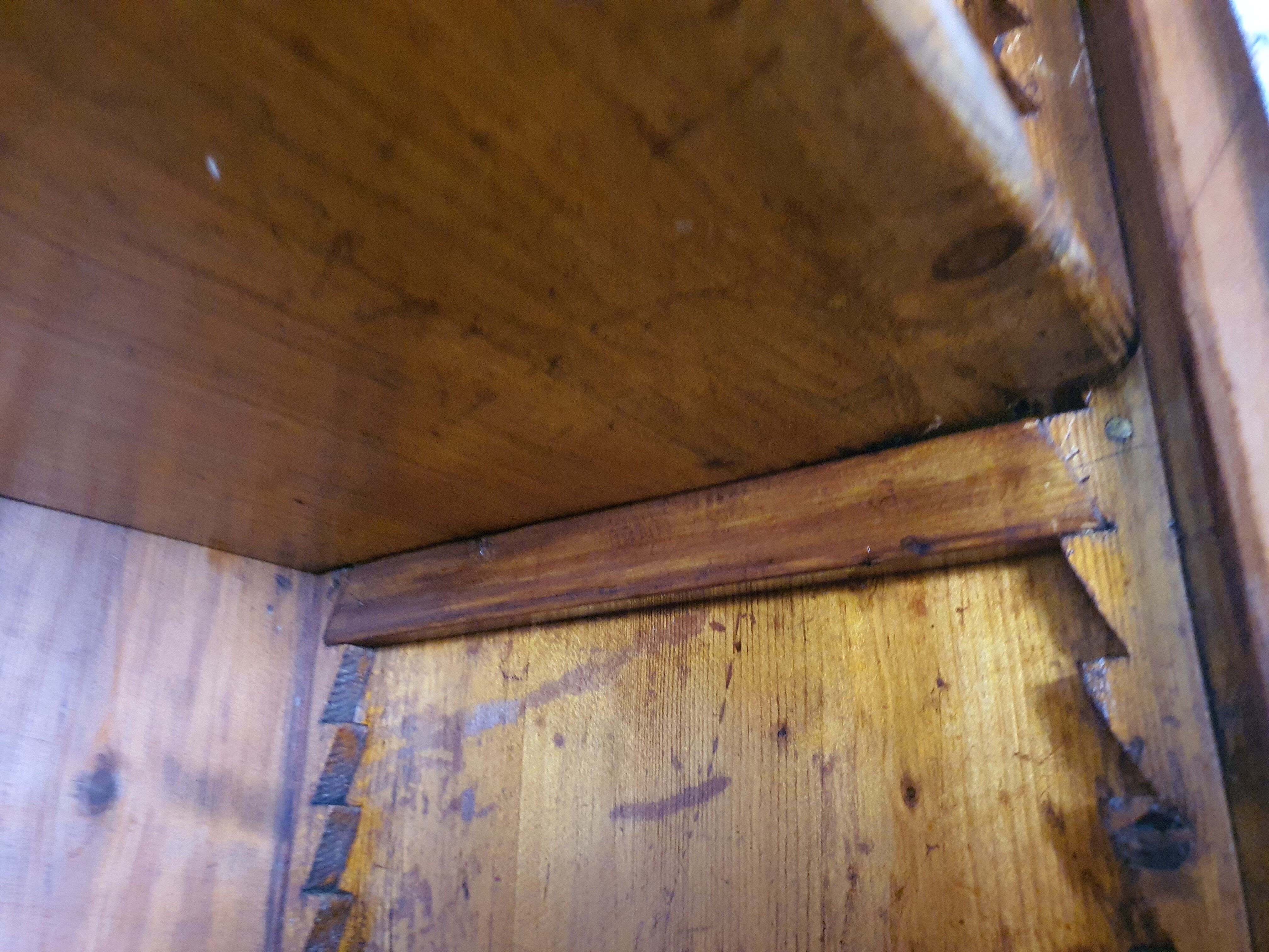 Rustic Wardrobe in Fir with Curtains