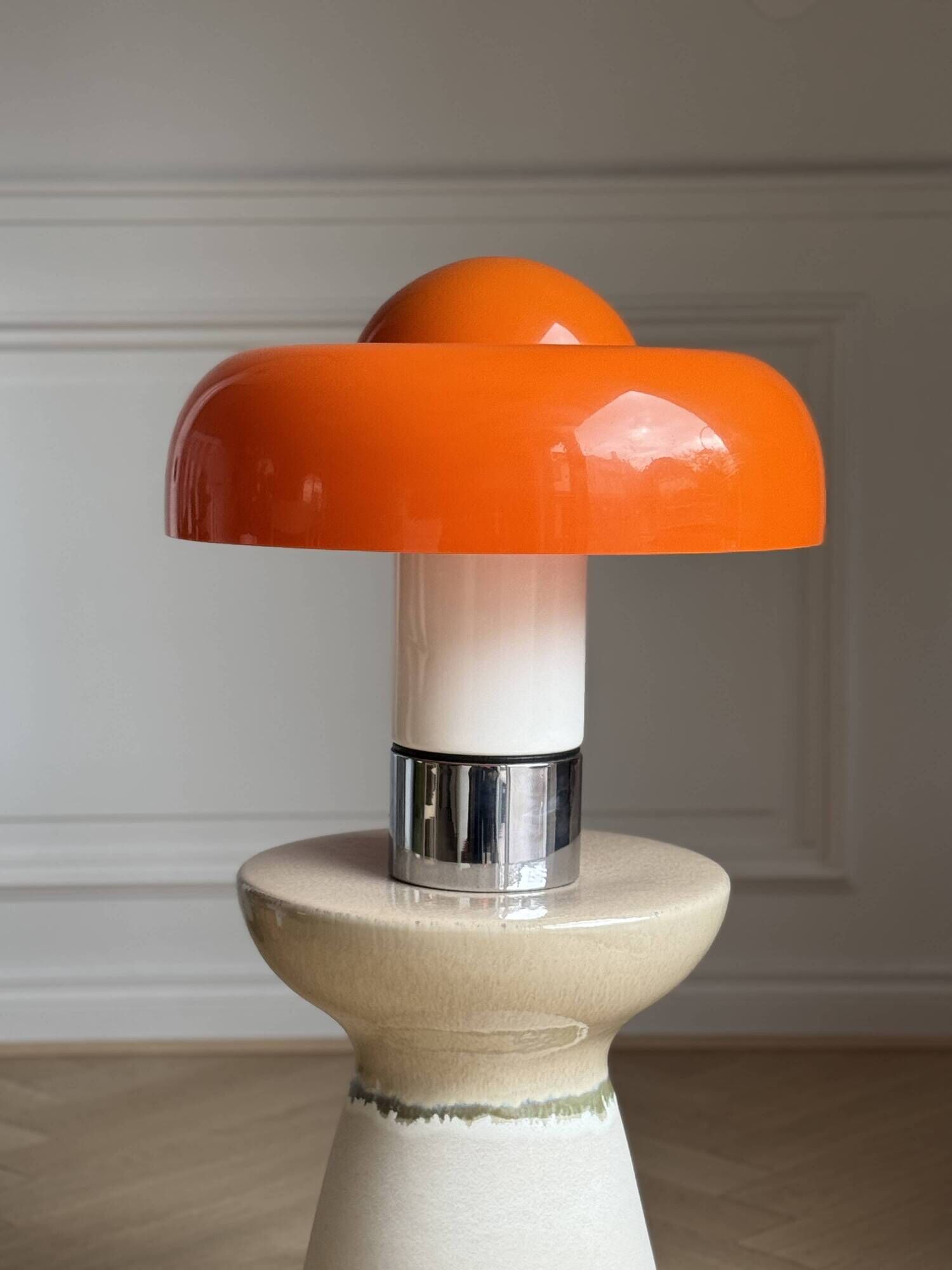 Brumbury lamp by Guzzini, designed by Luigi Massoni.