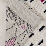 Handmade Moroccan Berber rug 284 x 176 CM