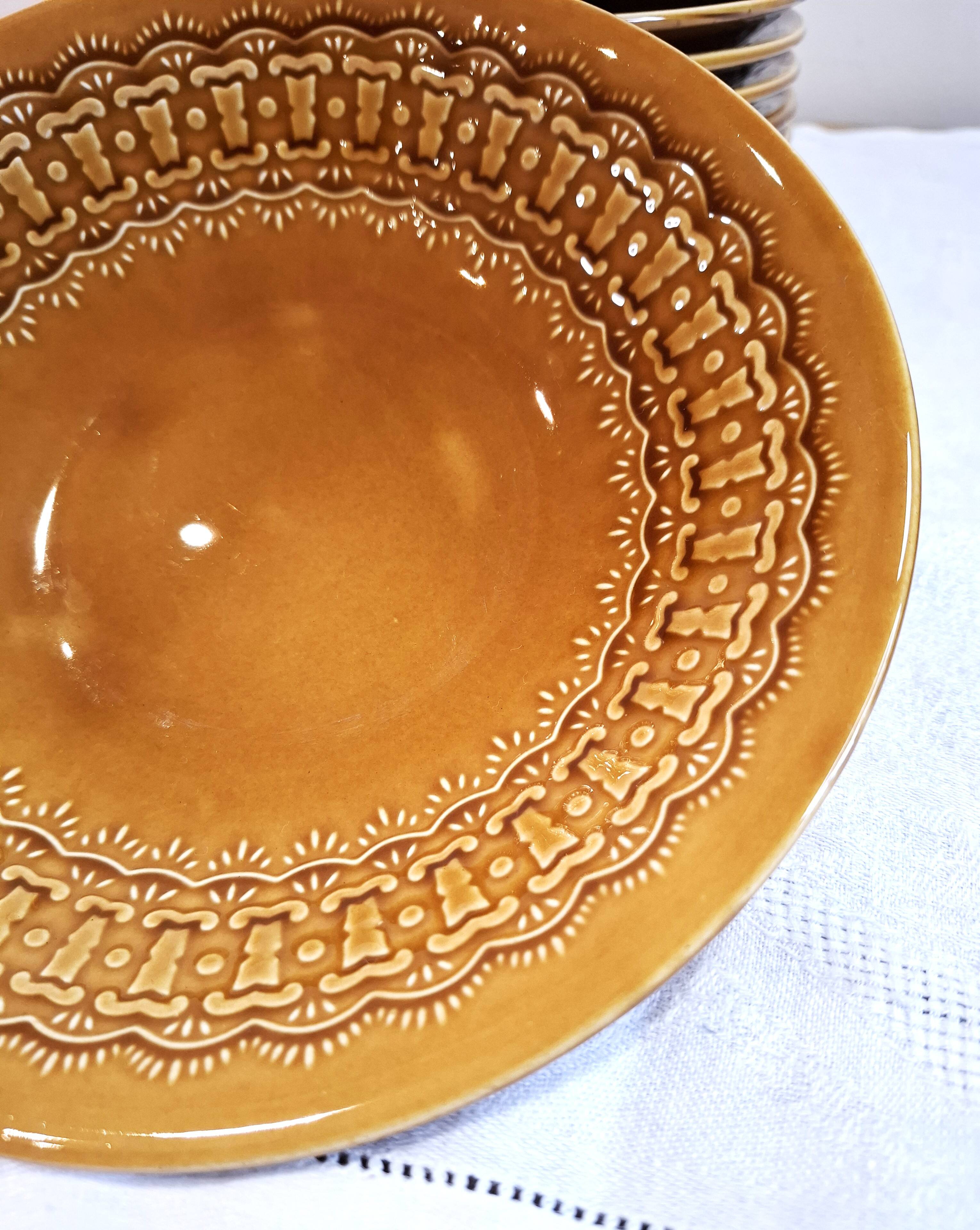 Glazed ceramic plates Gien