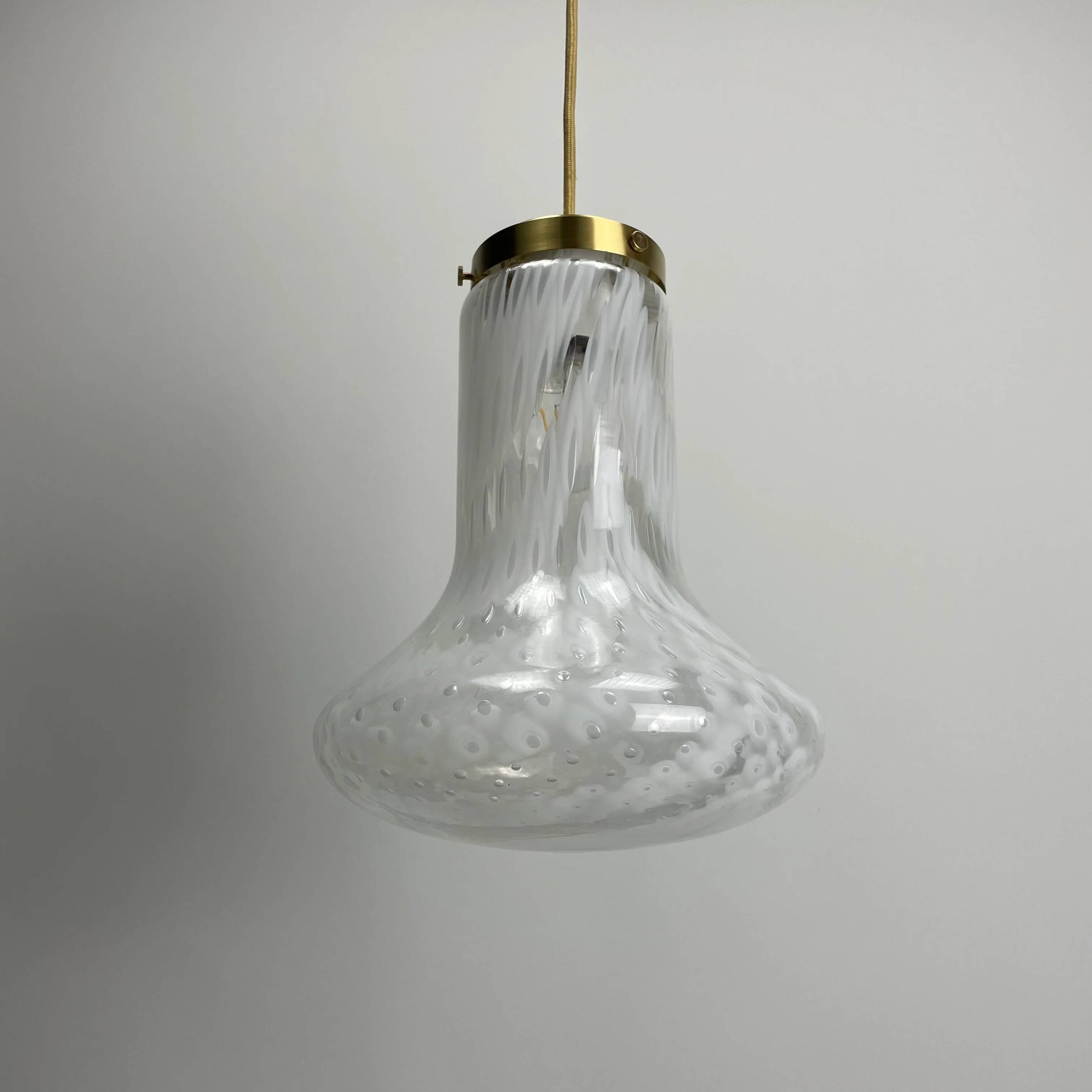 Suspension in cloudy and transparent white glass, Italian, 1960.