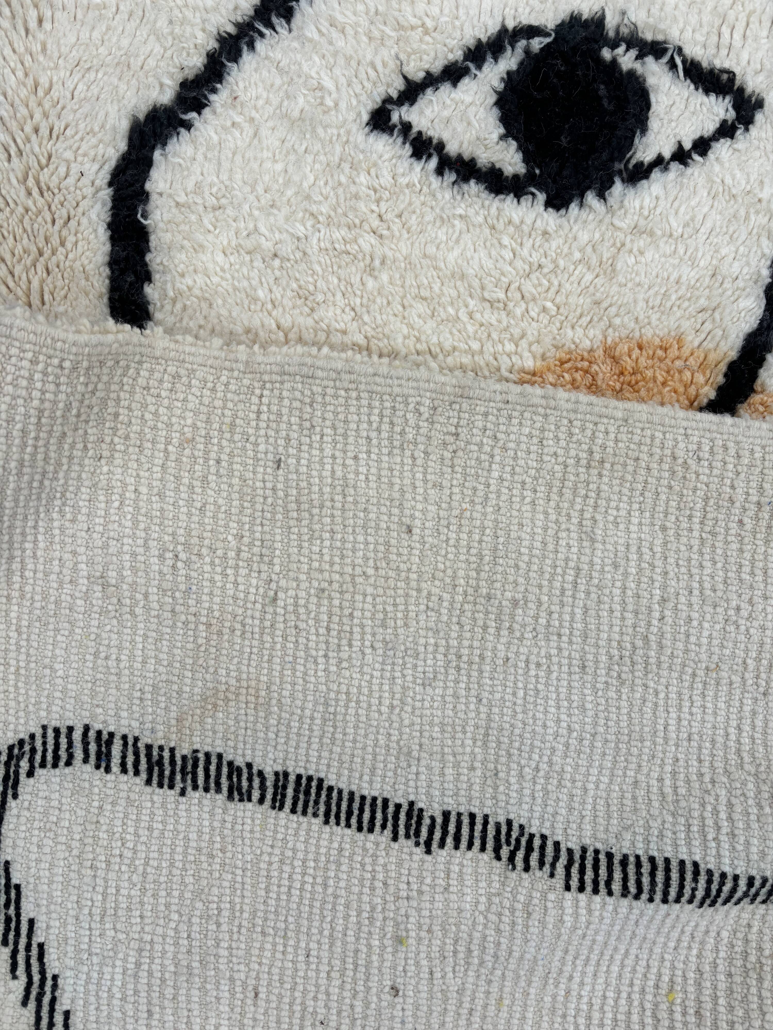 Large Beni ourain Berber carpet