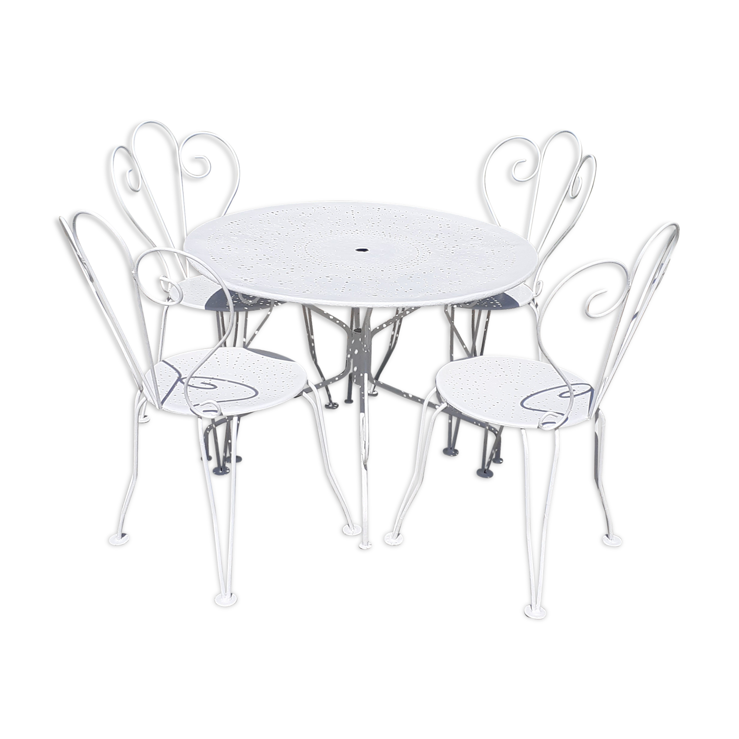 Old white wrought iron garden set