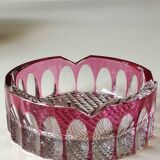Large Val St-Lambert Ashtray/Vacuum Bin. Cranberry. Oval/Cross-hatched Patterns. Diam 15.5 cm