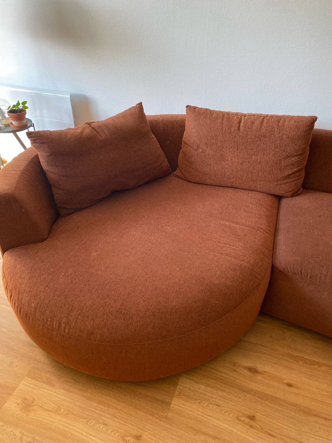 Cagliari rust sofa