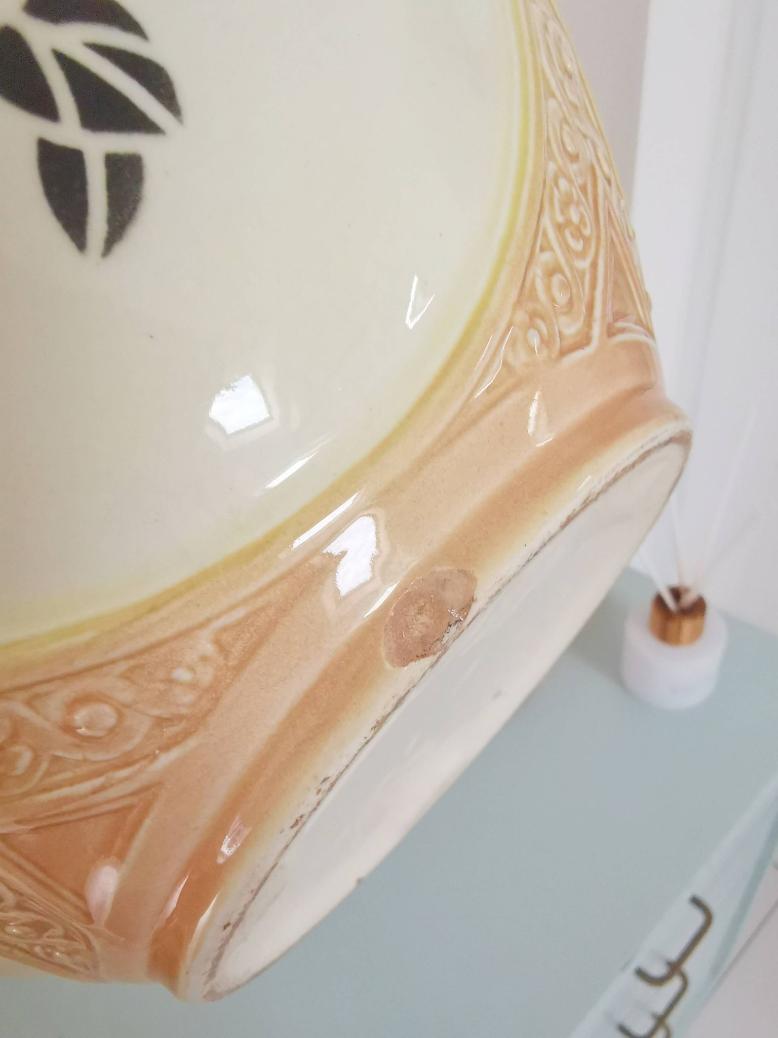 Hidden vase planter in slipware, Bruyne factory (Fives-Lille)