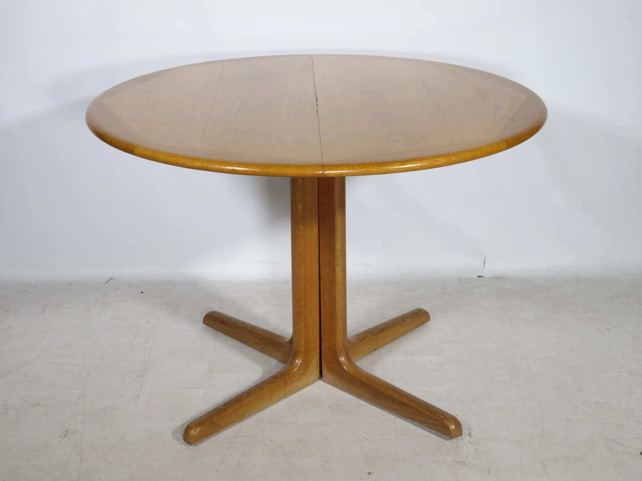 Mid Century Dining Table in Oak by Falster Furniture, 1970s