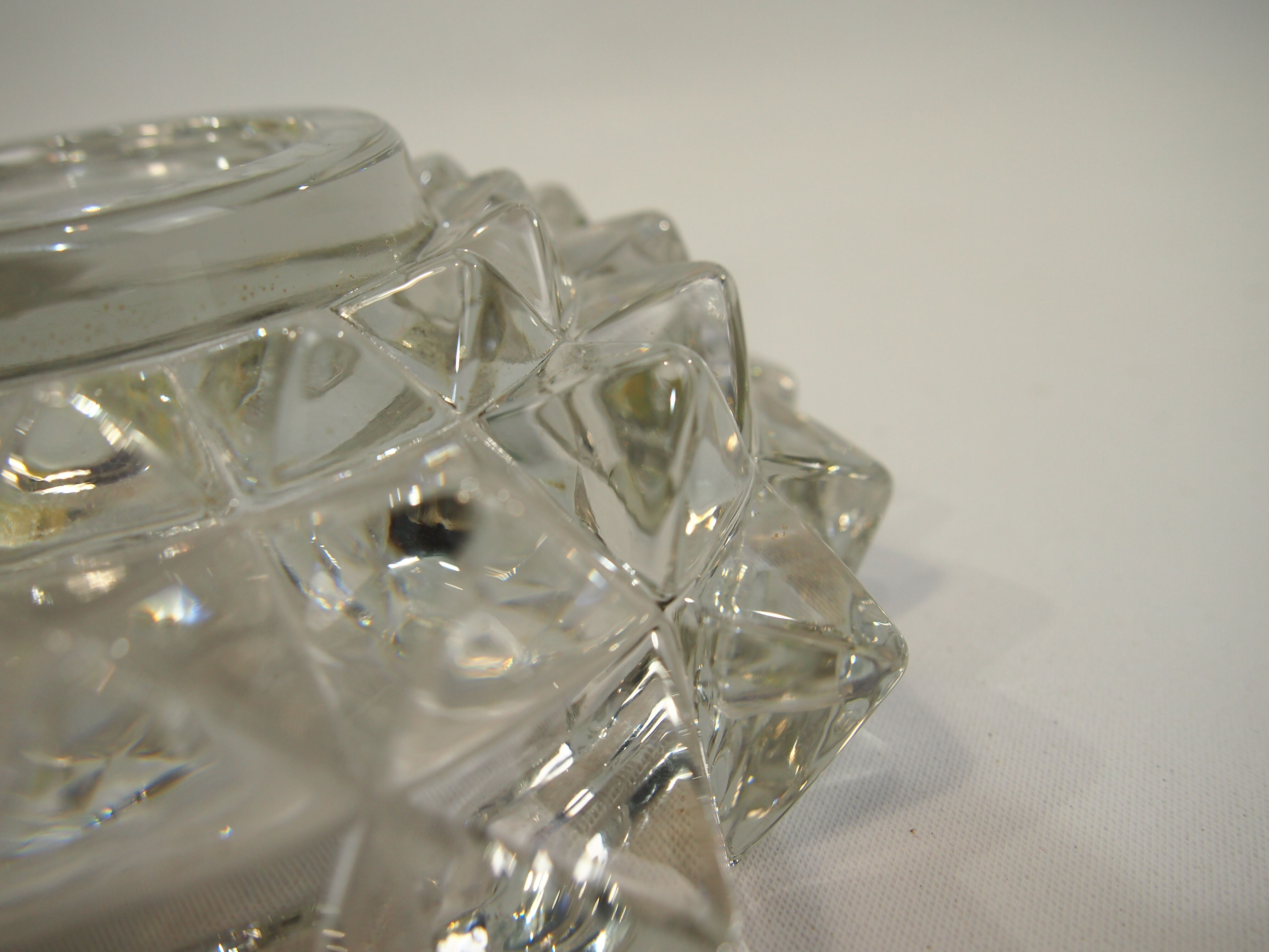 Glass/vintage ashtray