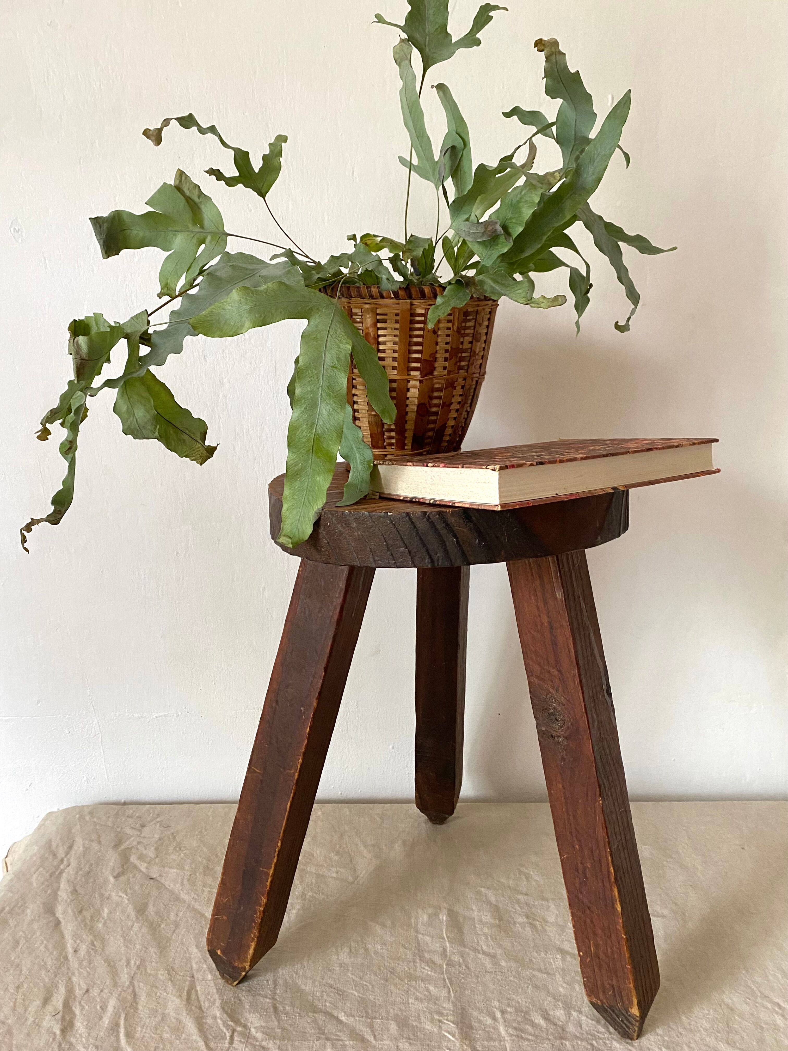 Vintage tripod stool