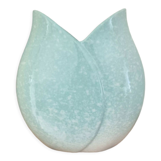 Vase vintage en forme de tulipe
