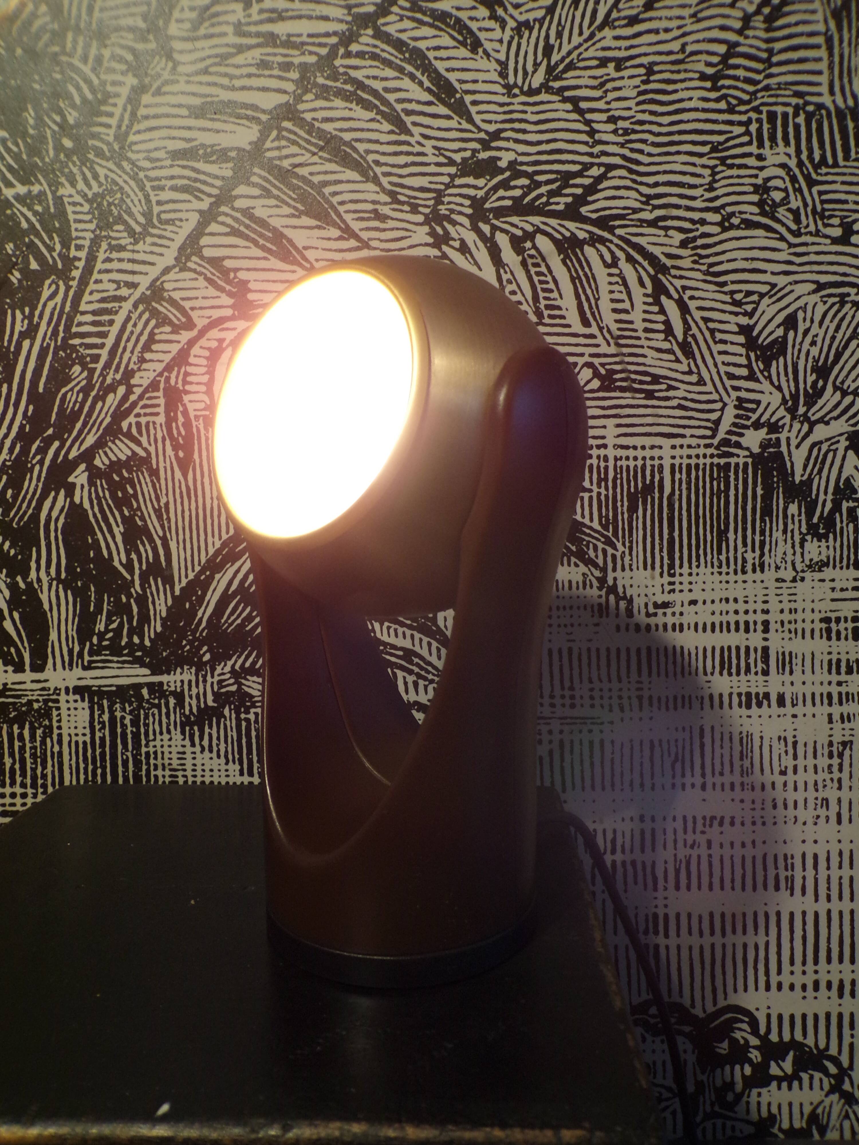 Eye-ball lamp insta-Electro