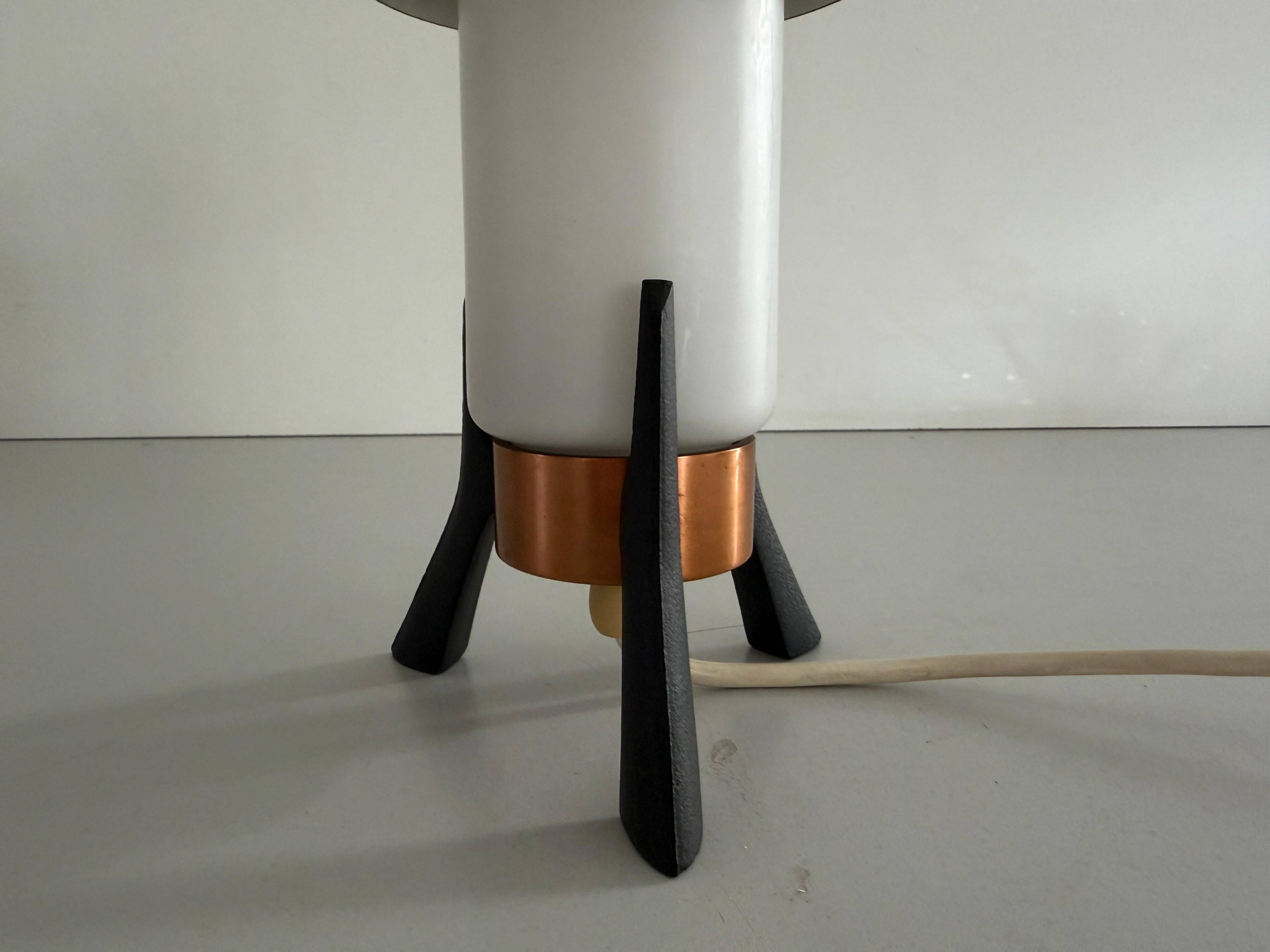 Simple table lamp in copper metal and opal glass, 1960s, Germany