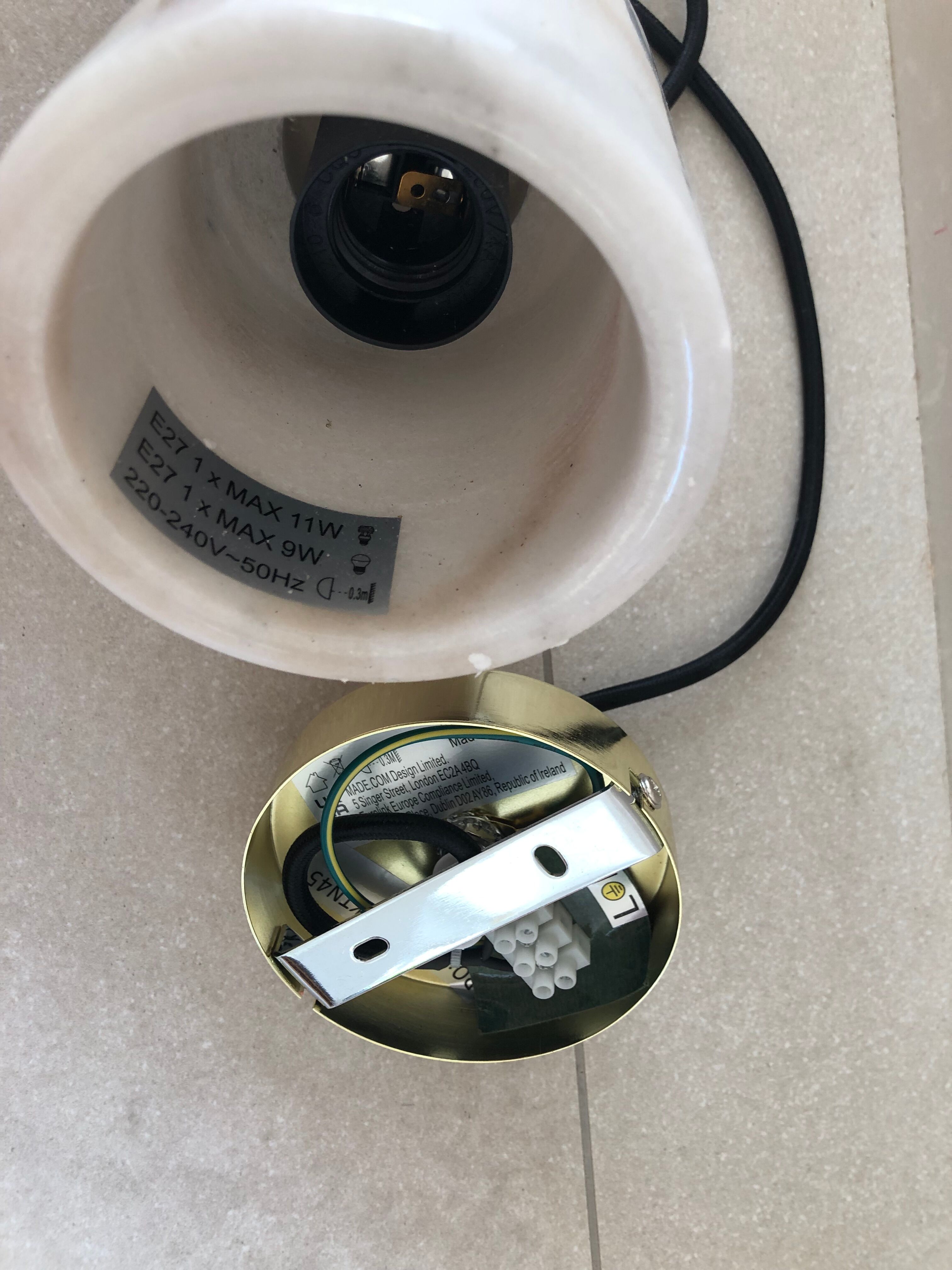 Suspension marbre et laiton