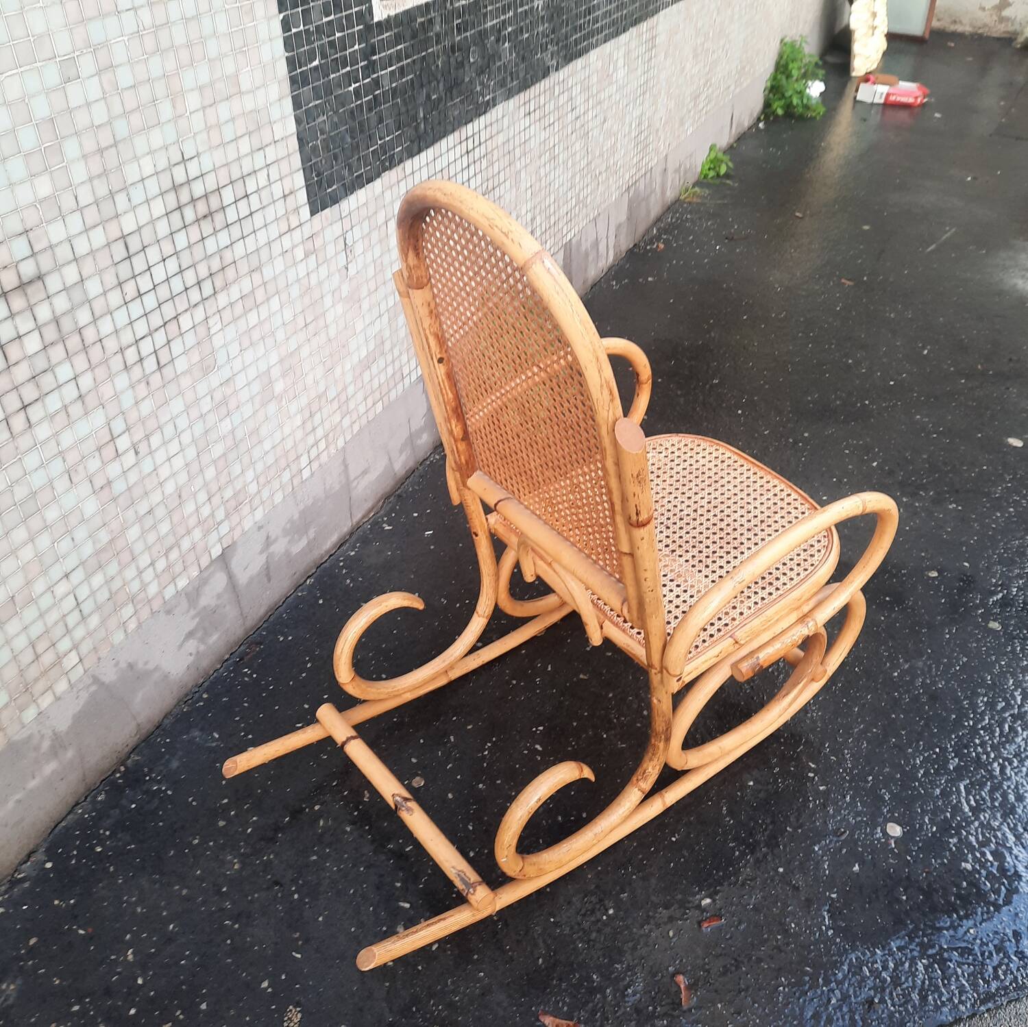 Children's rocking chair