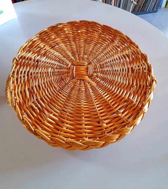 Woven rattan plateau 1960