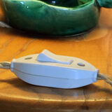 Ceramic candlestick-shaped lamp to lay