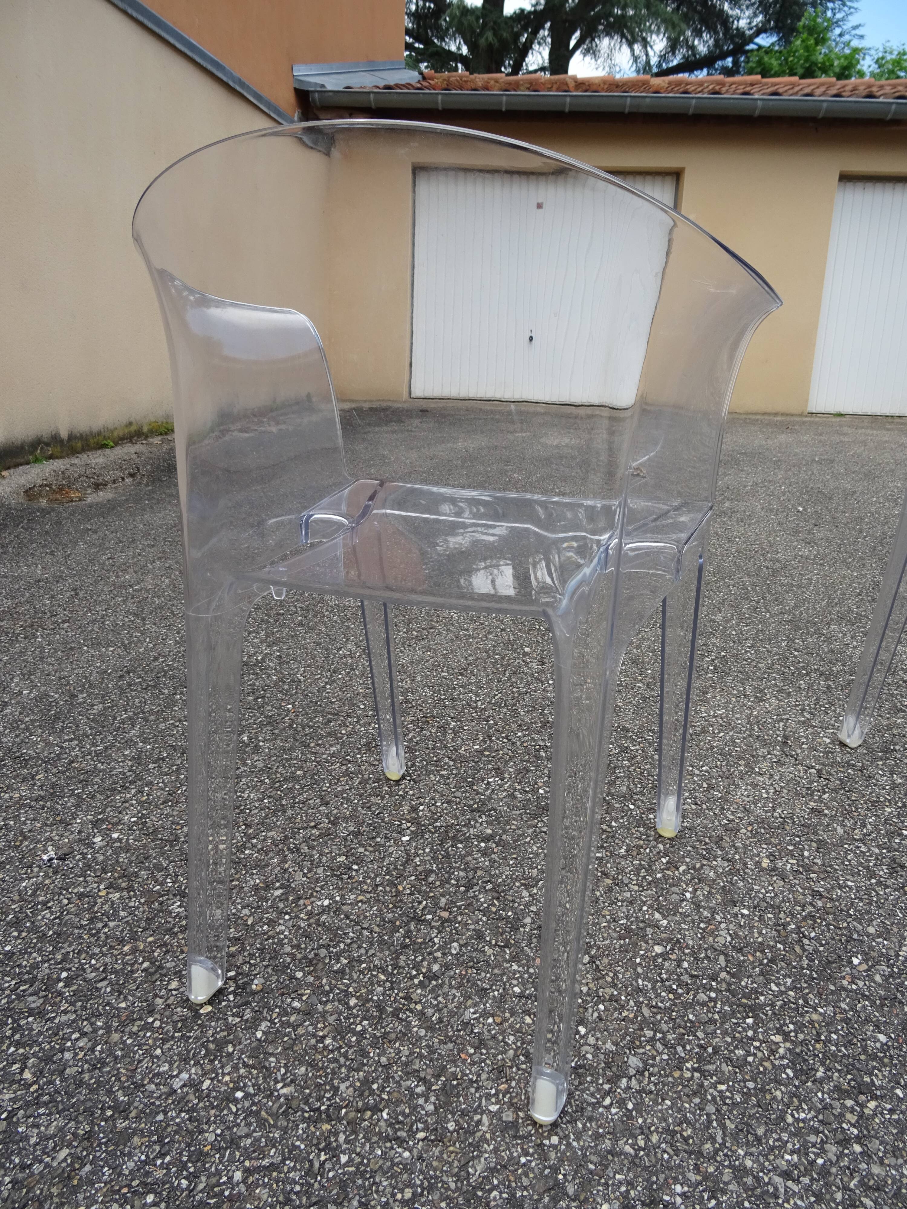 Pair of Tulipano armchairs in transparent plexiglass design Giovannoni