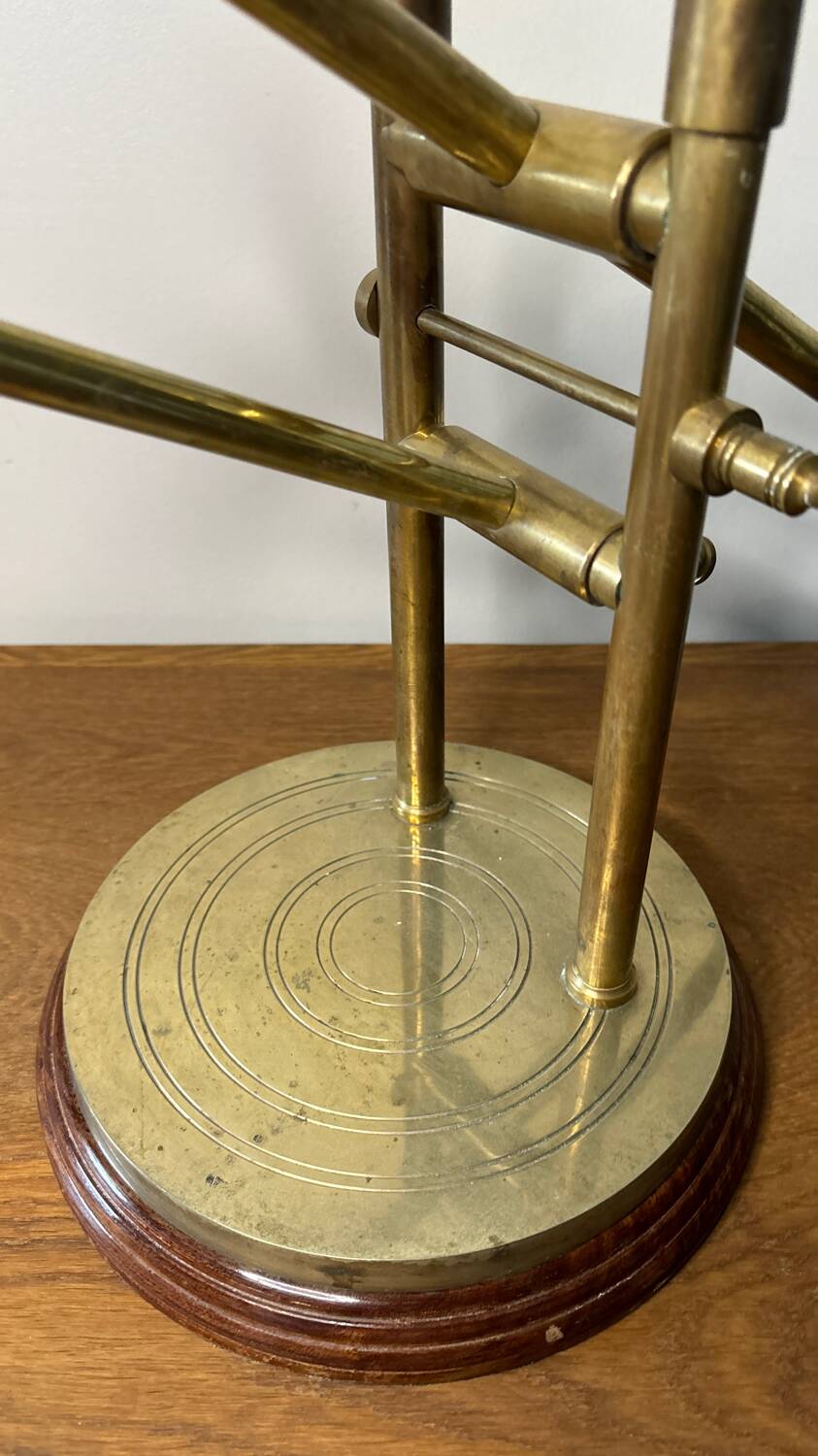 Adjustable brass desk lamp 1940s France