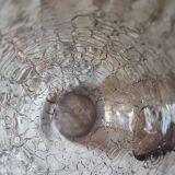 Pichet en verre craquelé couleur mauve