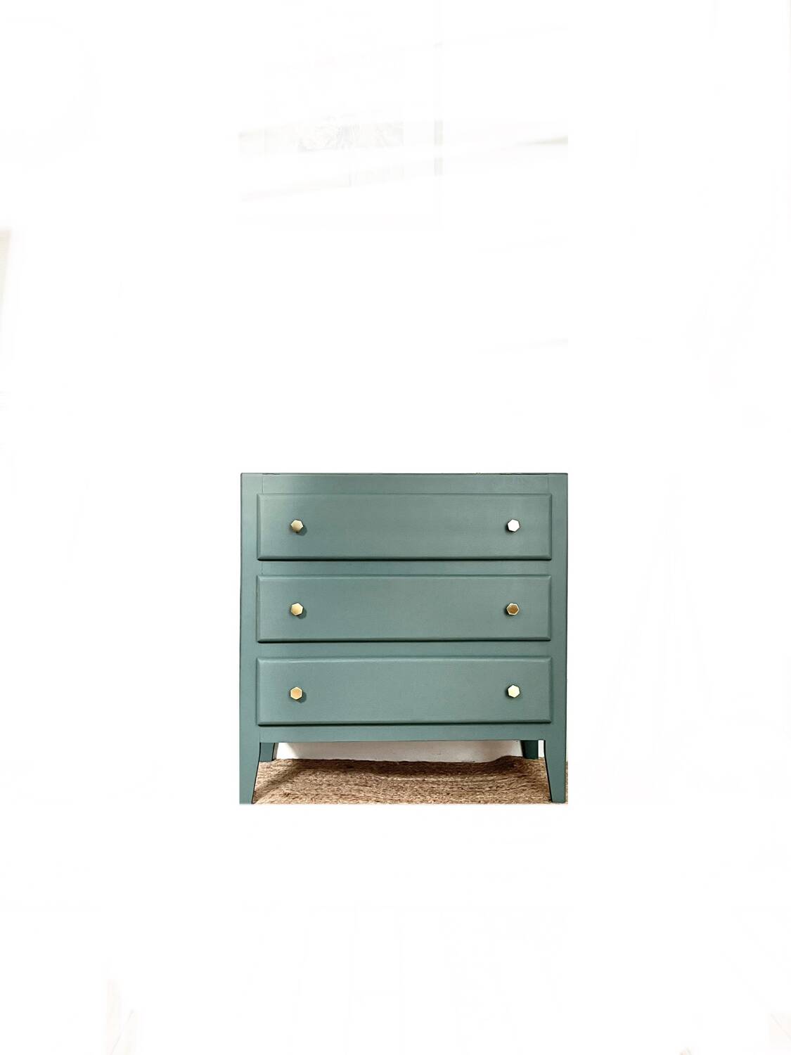 Vintage chest of drawers