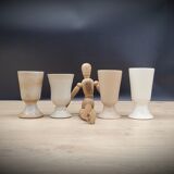 Set 4 mismatched beige cups