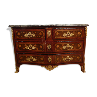 Commode galbée marqueterie de fleurs XVIIIème siècle