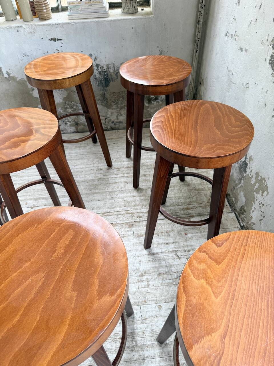 6 vintage Baumann bar stools