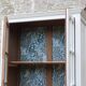 Vitrine parisienne ancienne rénovée – blanc cassé