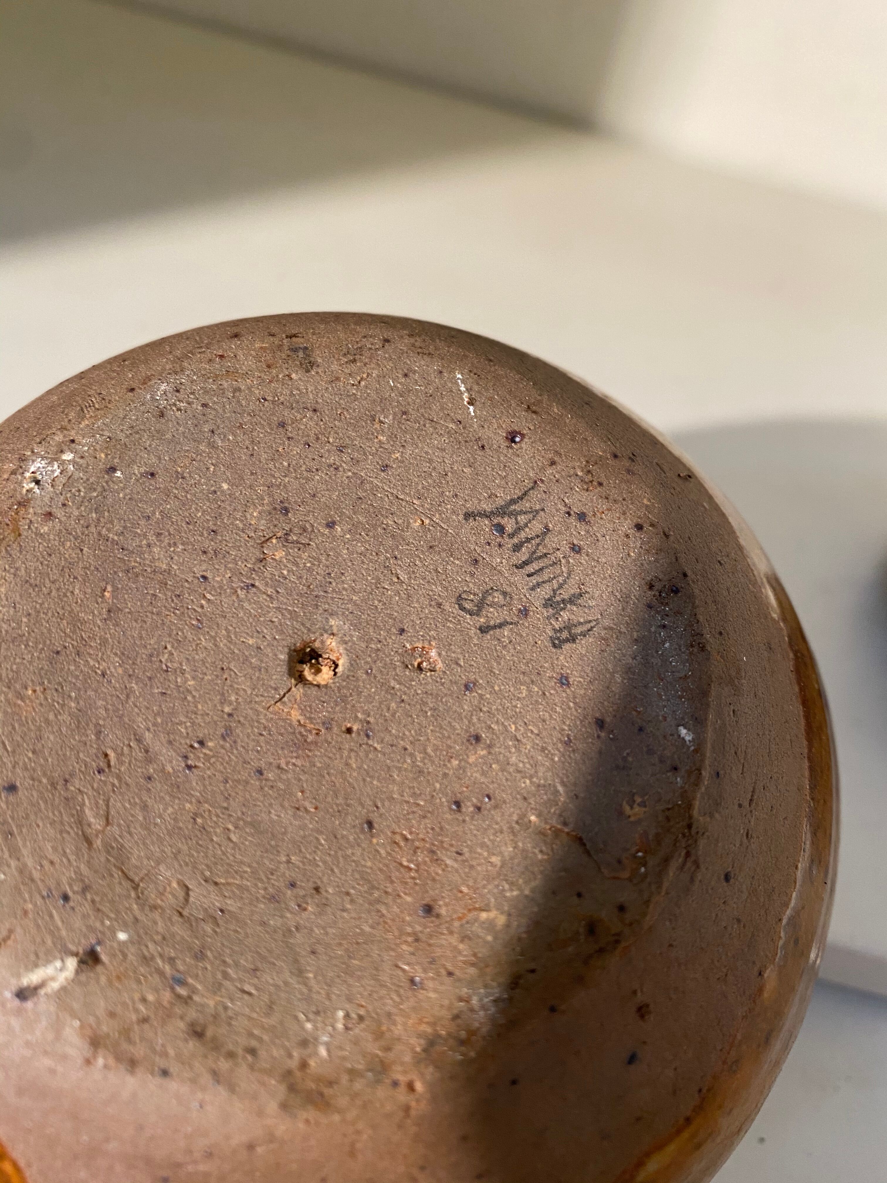 Empty 1981 sandstone pocket