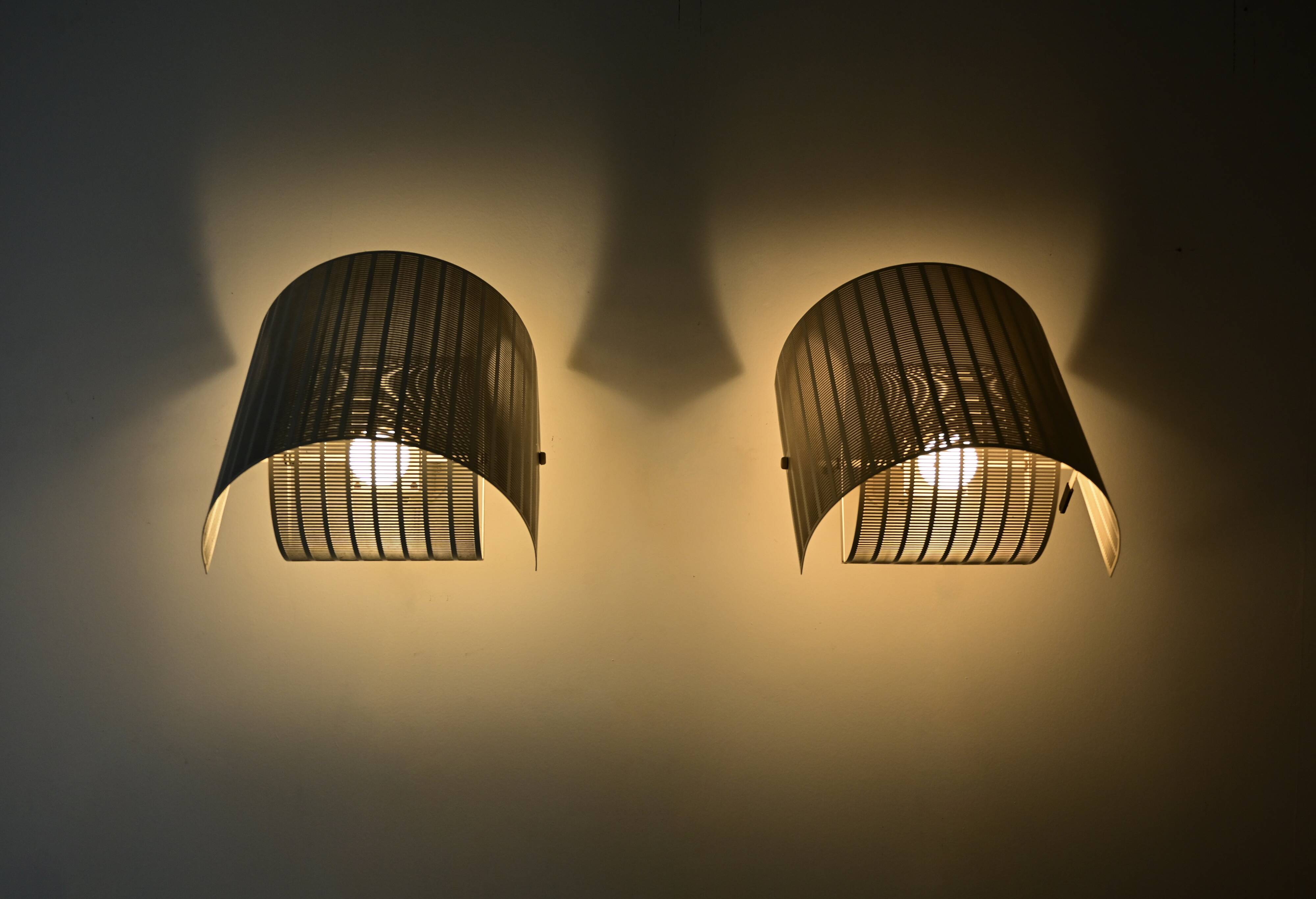Pair of Shogun Wall Lights by Mario Botta for Artemide, 1980s.