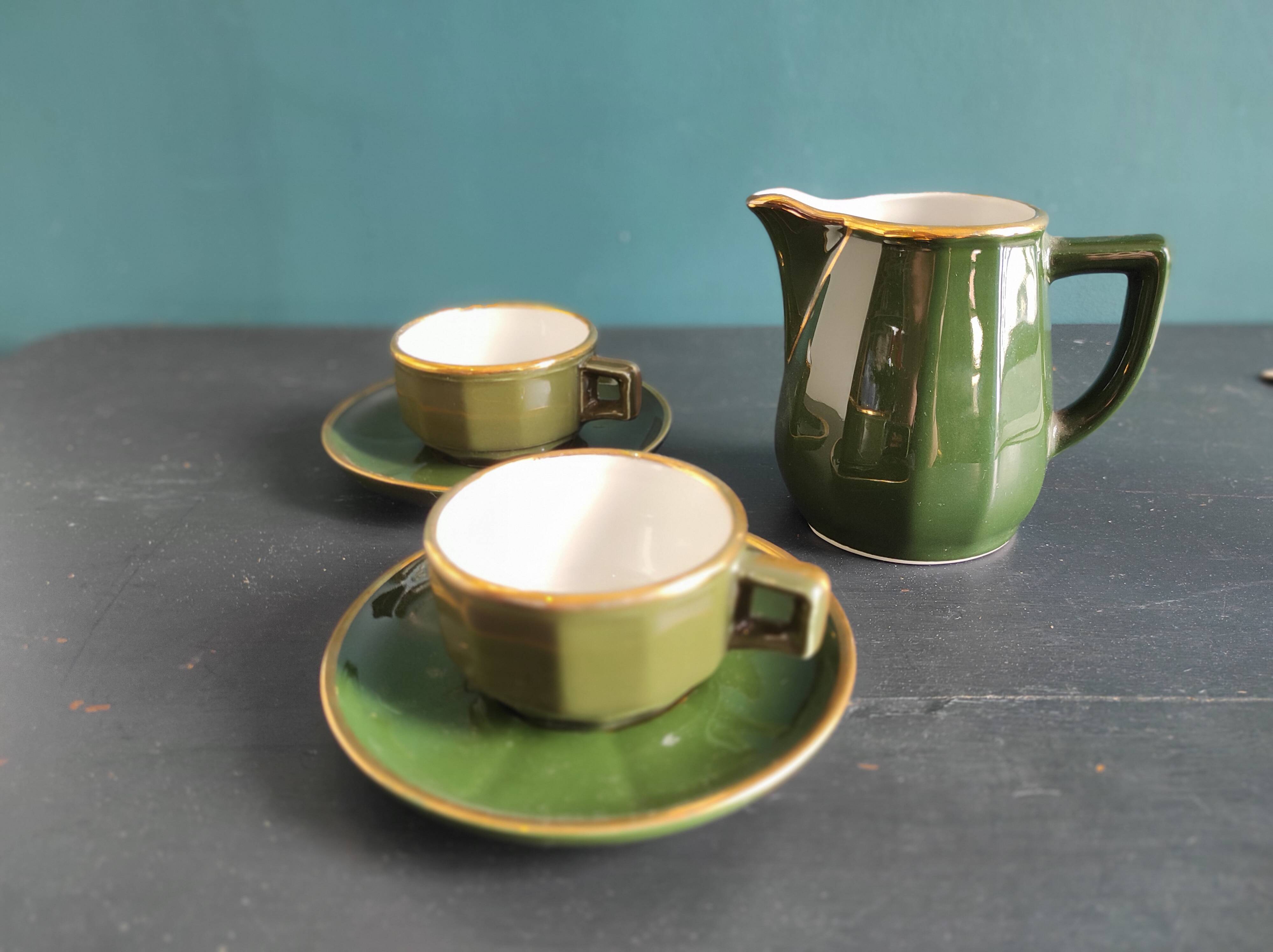 Service à café vert vintage français, de Apilco