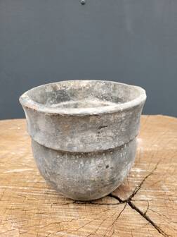 Cast iron flower pot grey planter