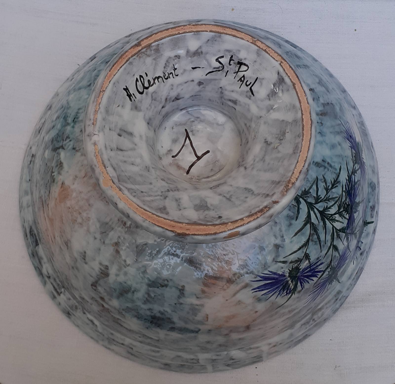 Signed ceramic standing cut