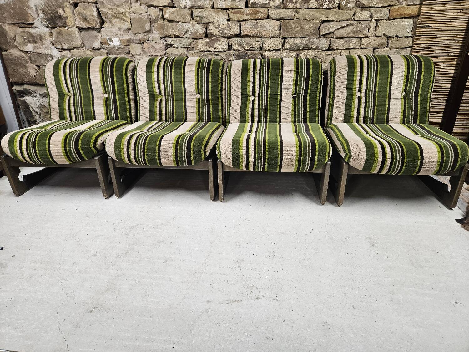 Set of 4 armchairs 1960/1970