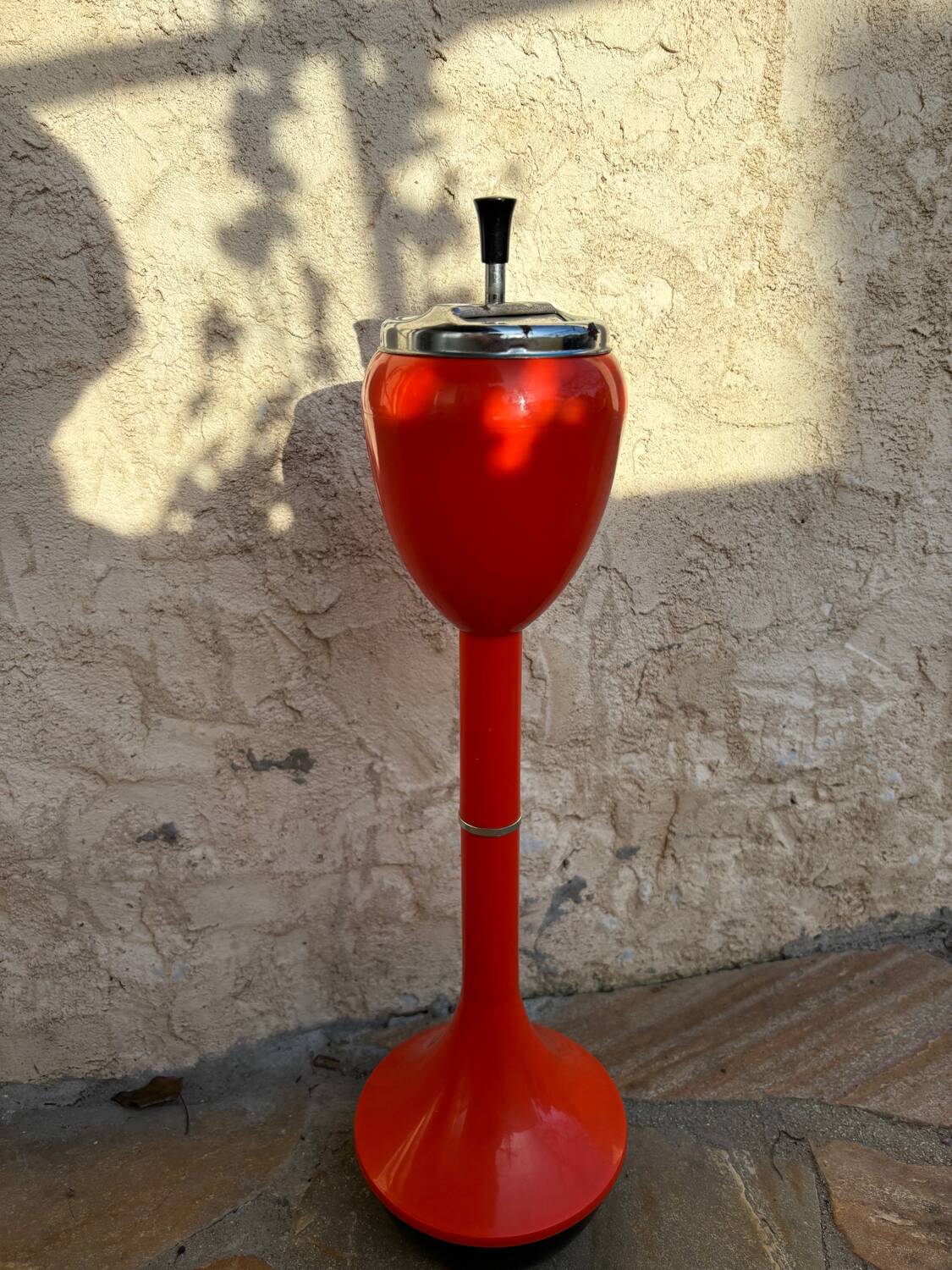 Vintage space age orange ashtray (1970s)